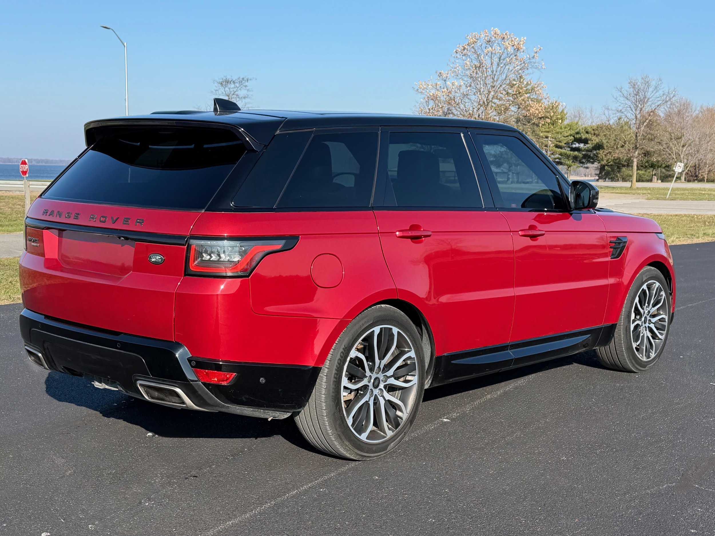 2018 Land Rover Range Rover 2.jpg