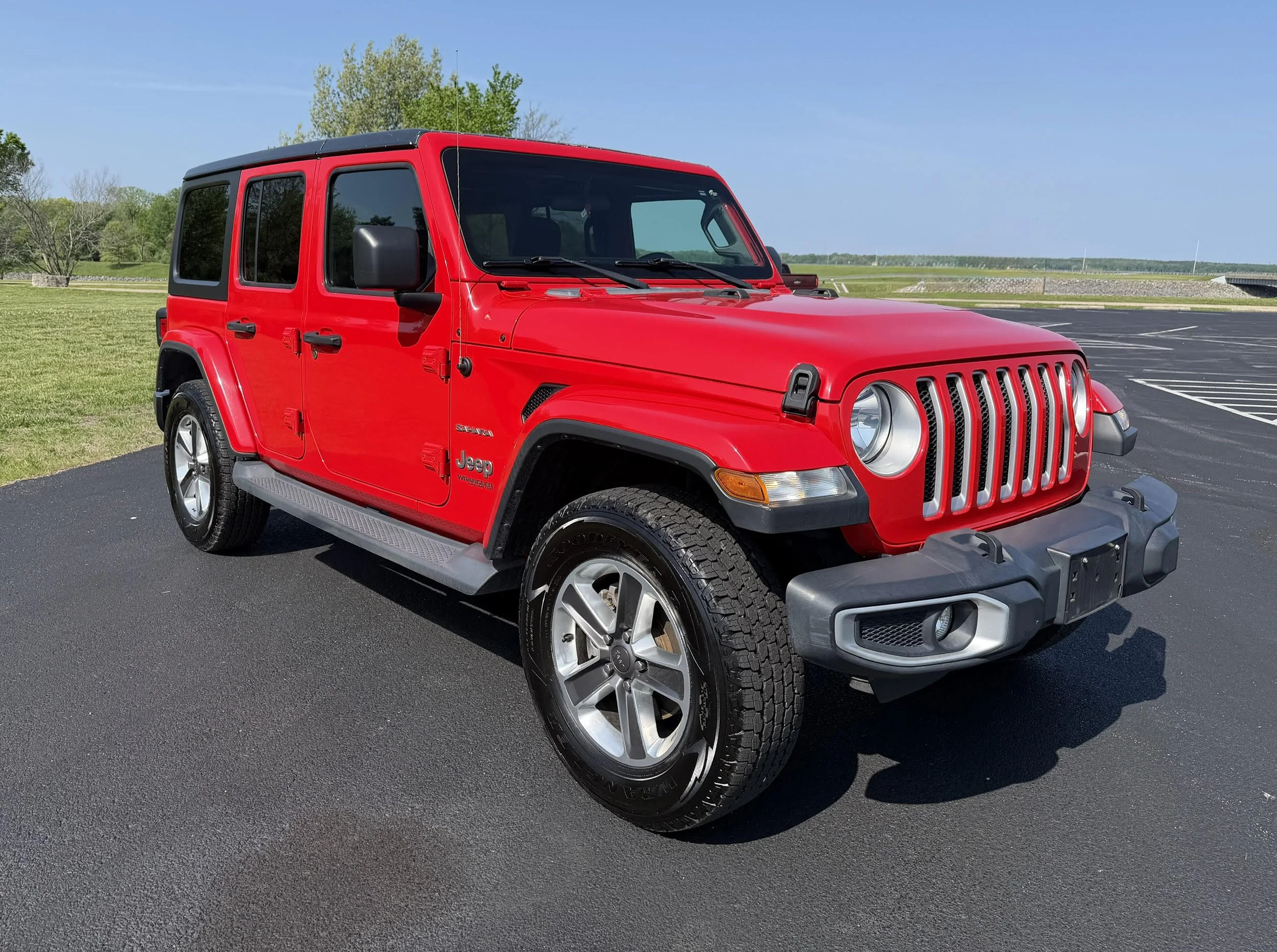 2019 Jeep wrangler red 3.jpg