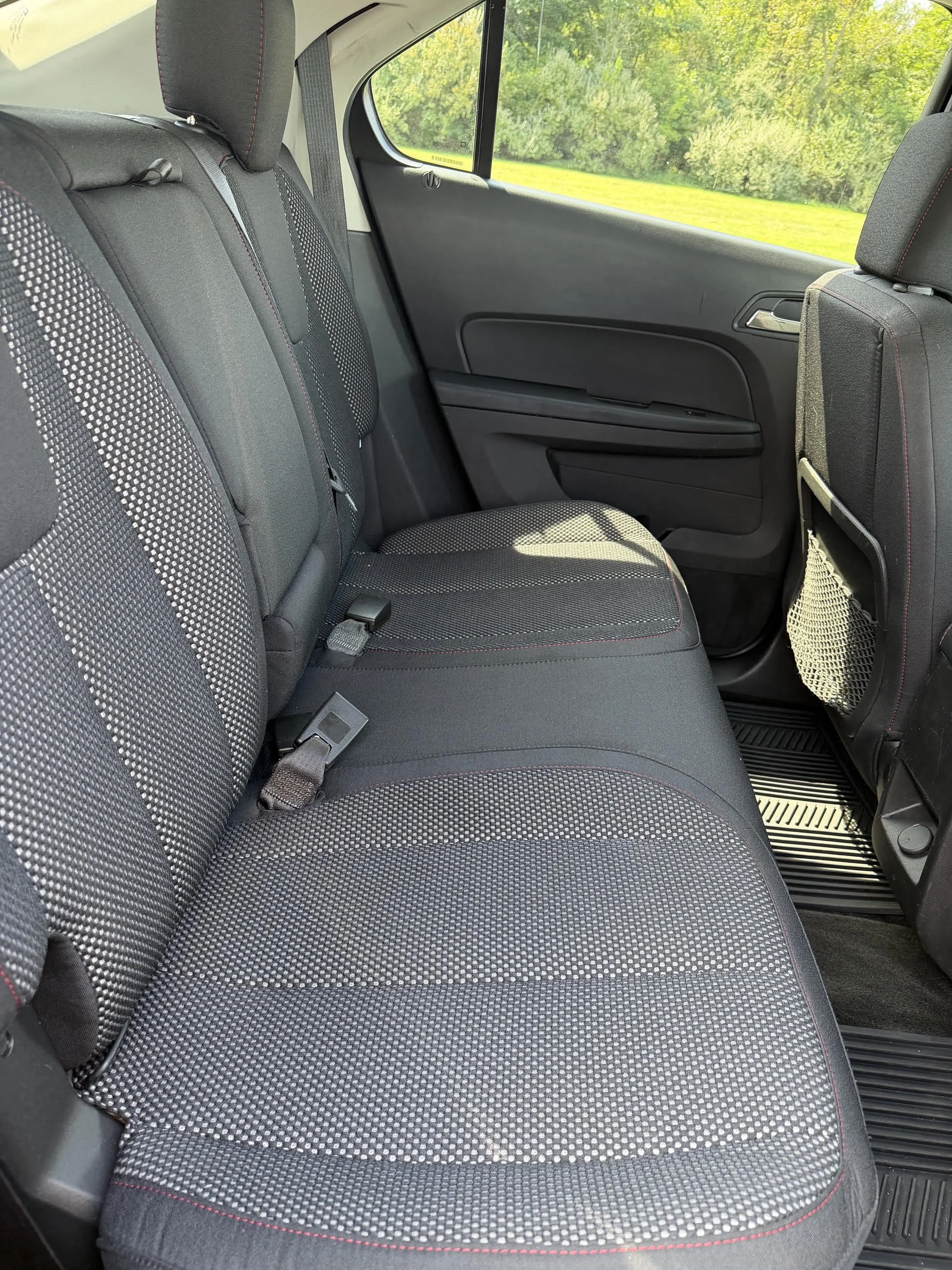 2012 Chevrolet Equinox 7.jpg
