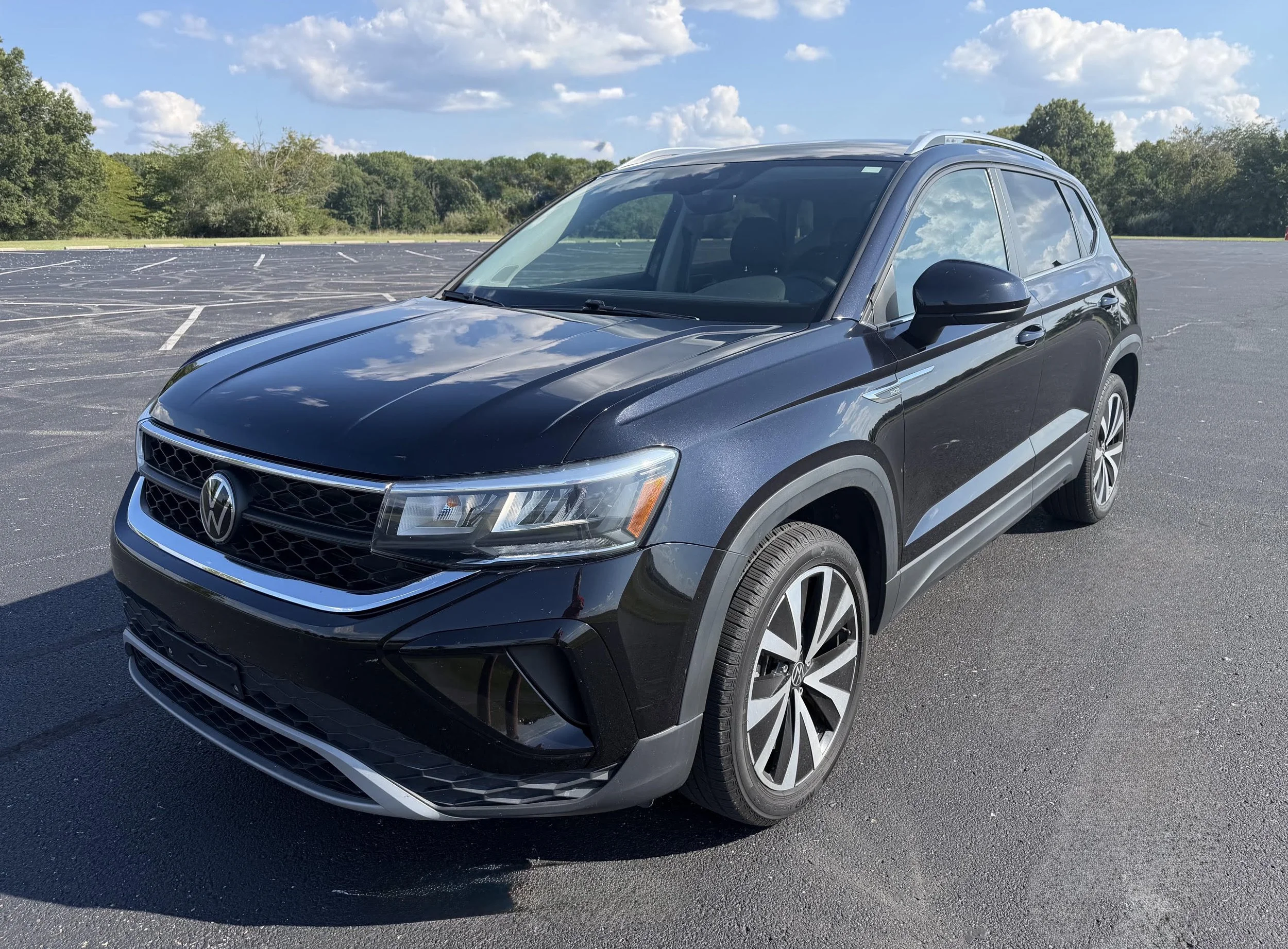 2024 Volkswagen Taos 4.jpg
