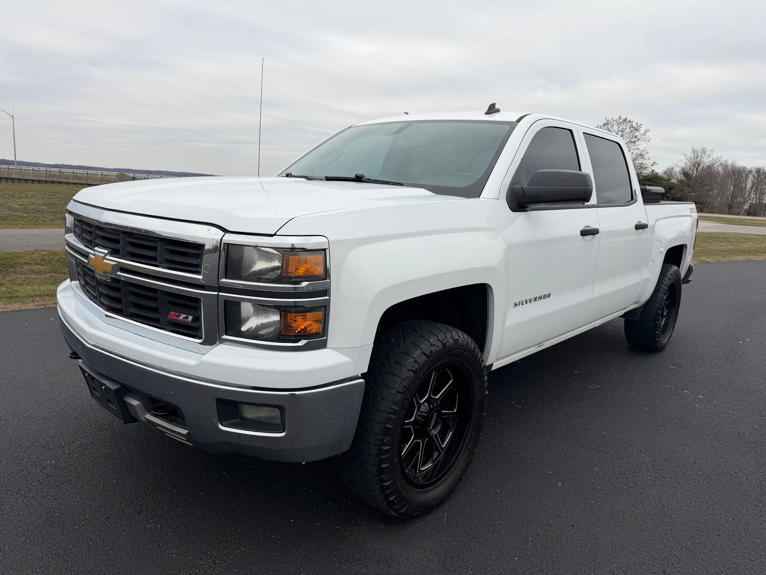 2014 chevrolet silverado 2.jpeg
