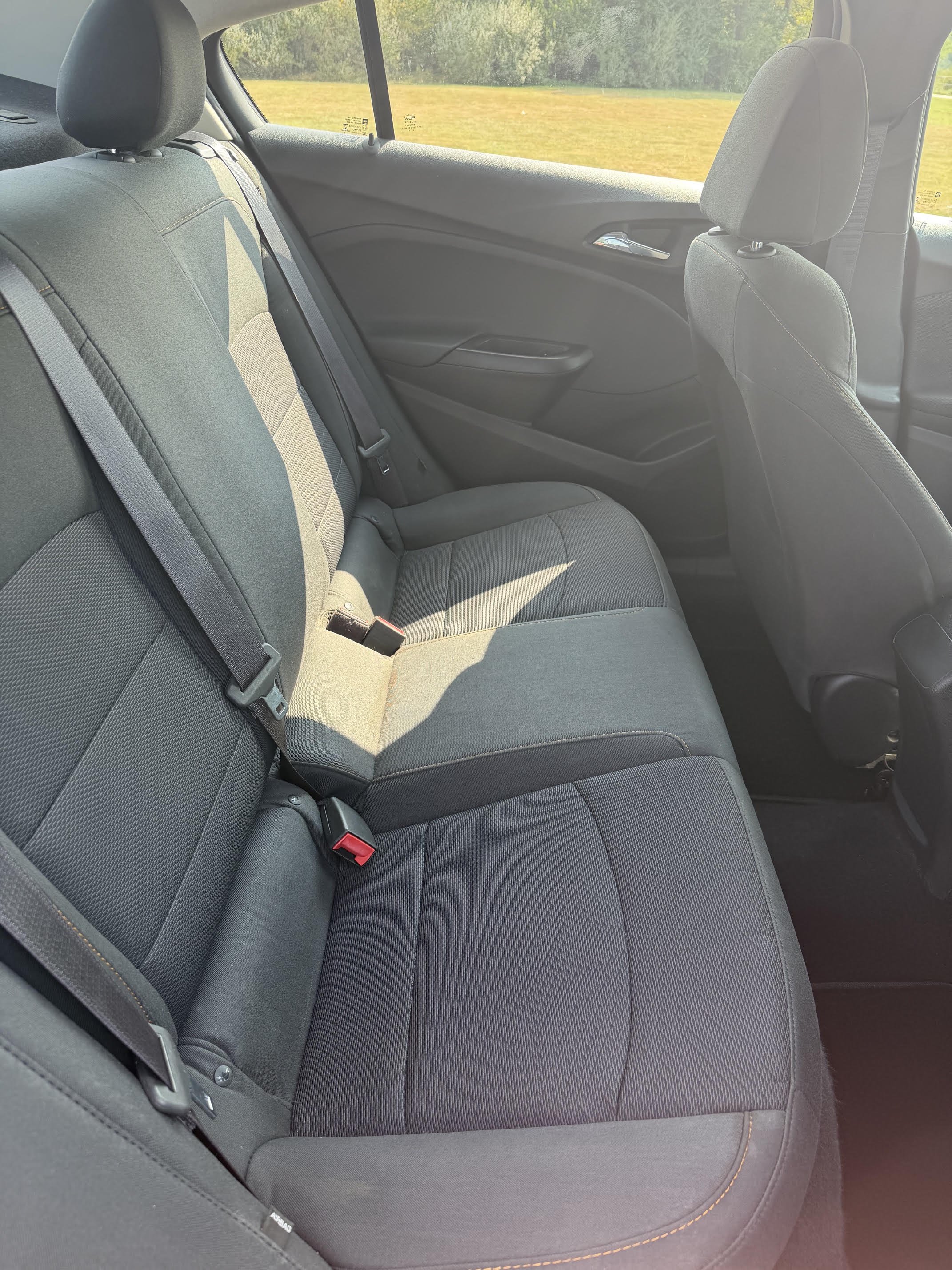 2017 chevy cruze black 7.jpg