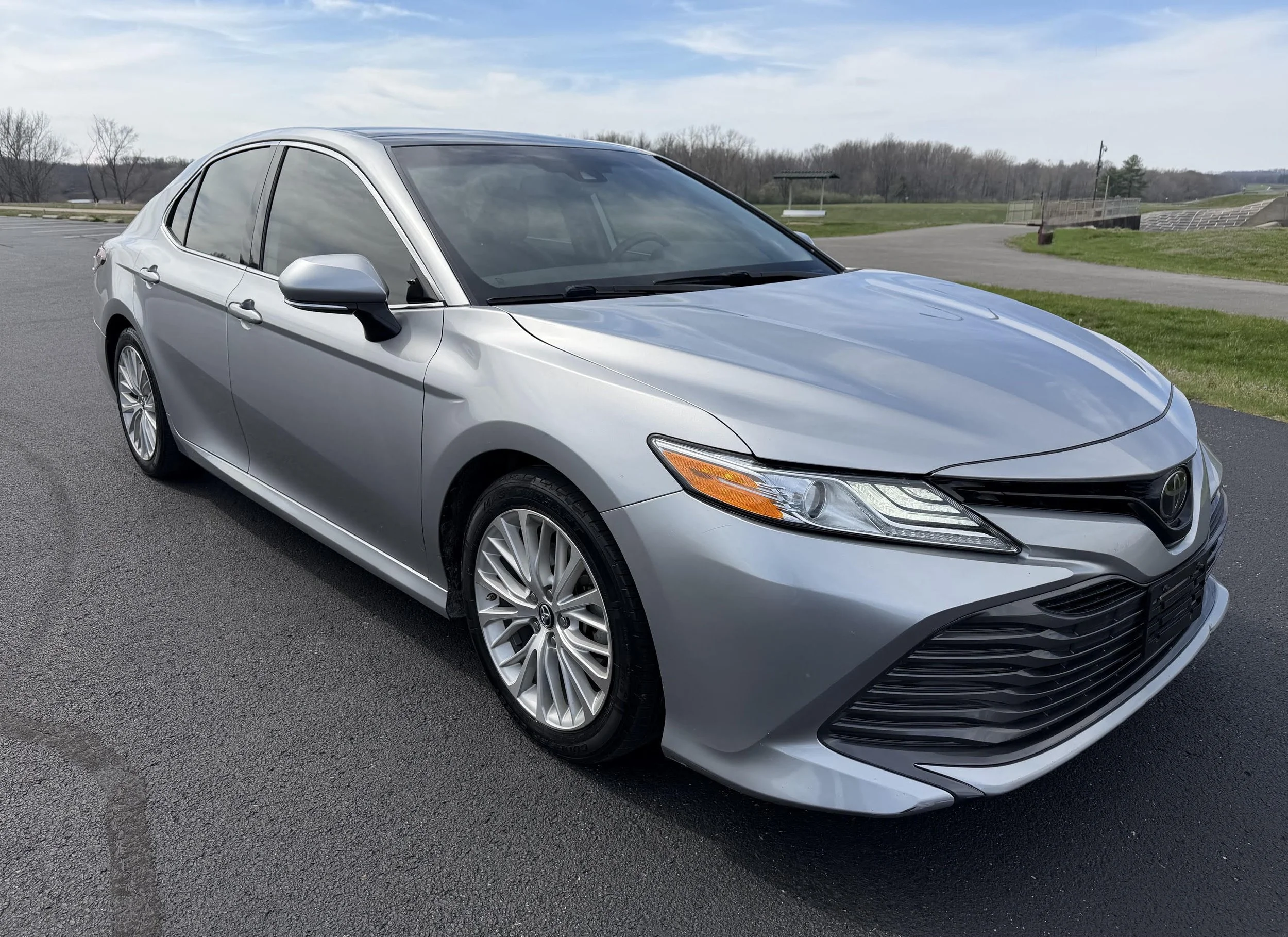 2019 toyota camry 6.jpg