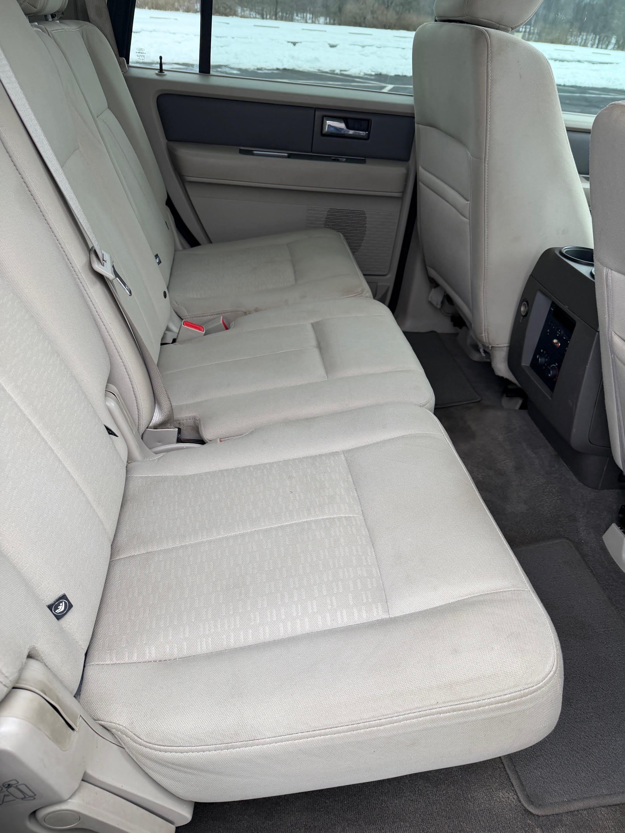 2010 Ford Expedition 6.jpg