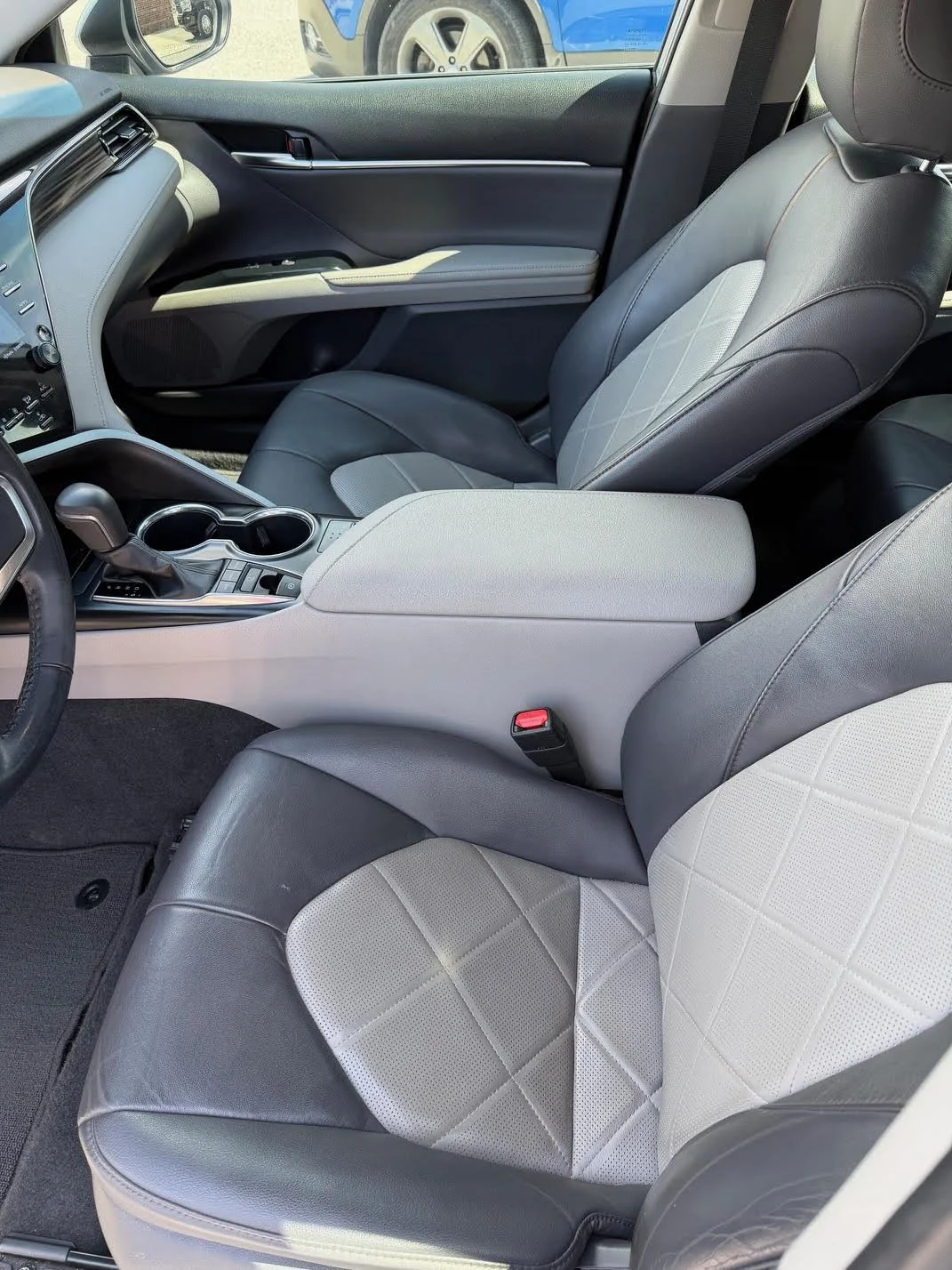 2019 toyota camry 10.jpg