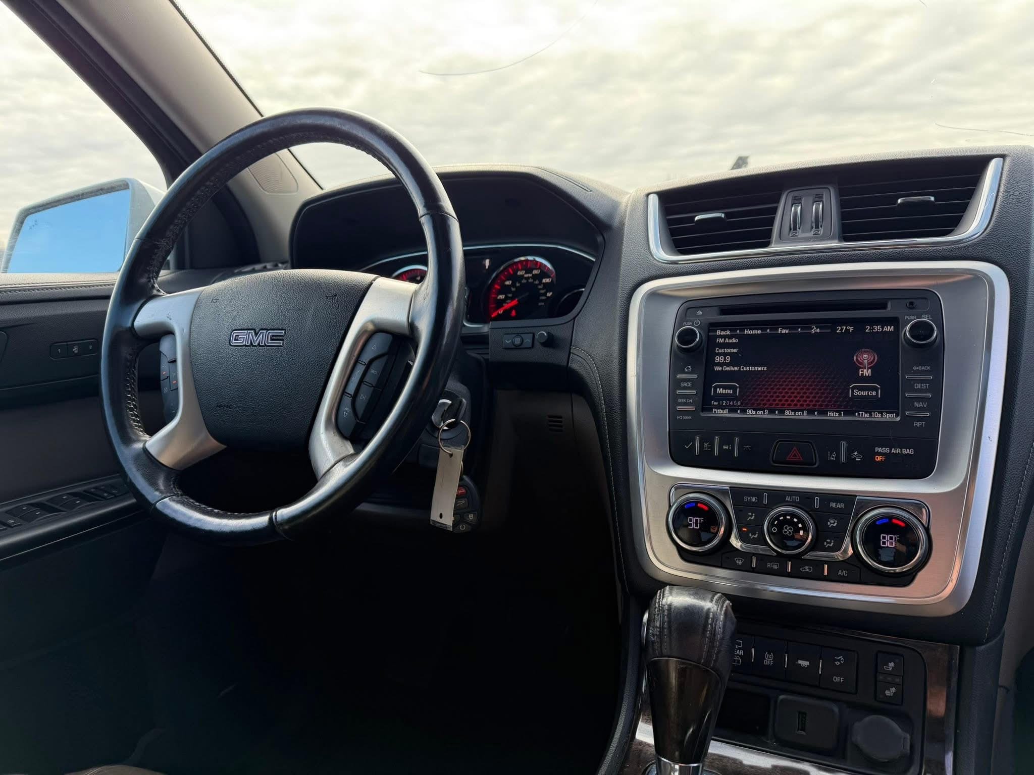 2017 gmc acadia 5.jpg