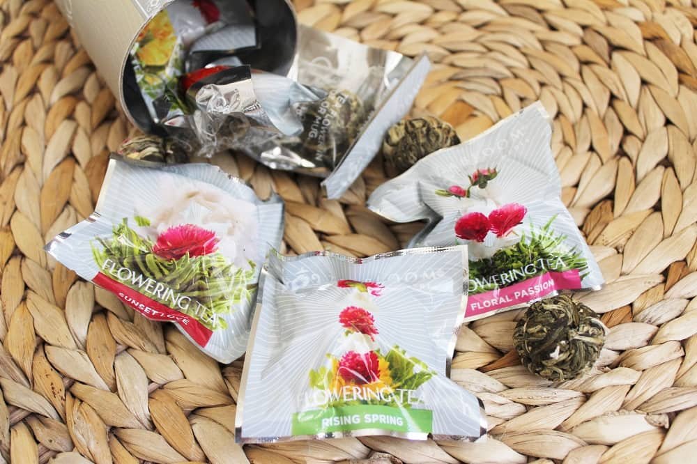 GIVEAWAY: Blooming Tea Set from Teabloom (CLOSED)