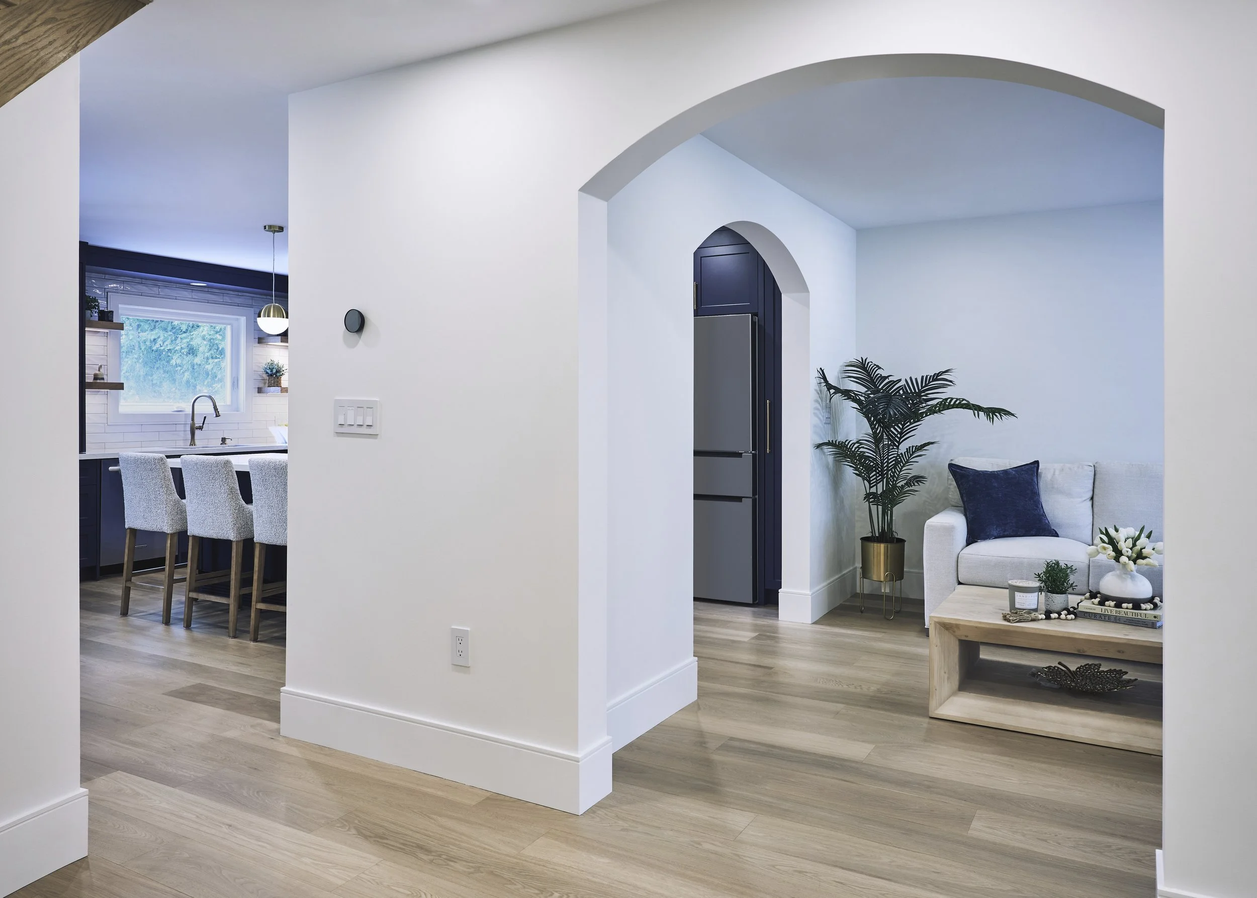 176Oakwood_Kitchen05.jpg