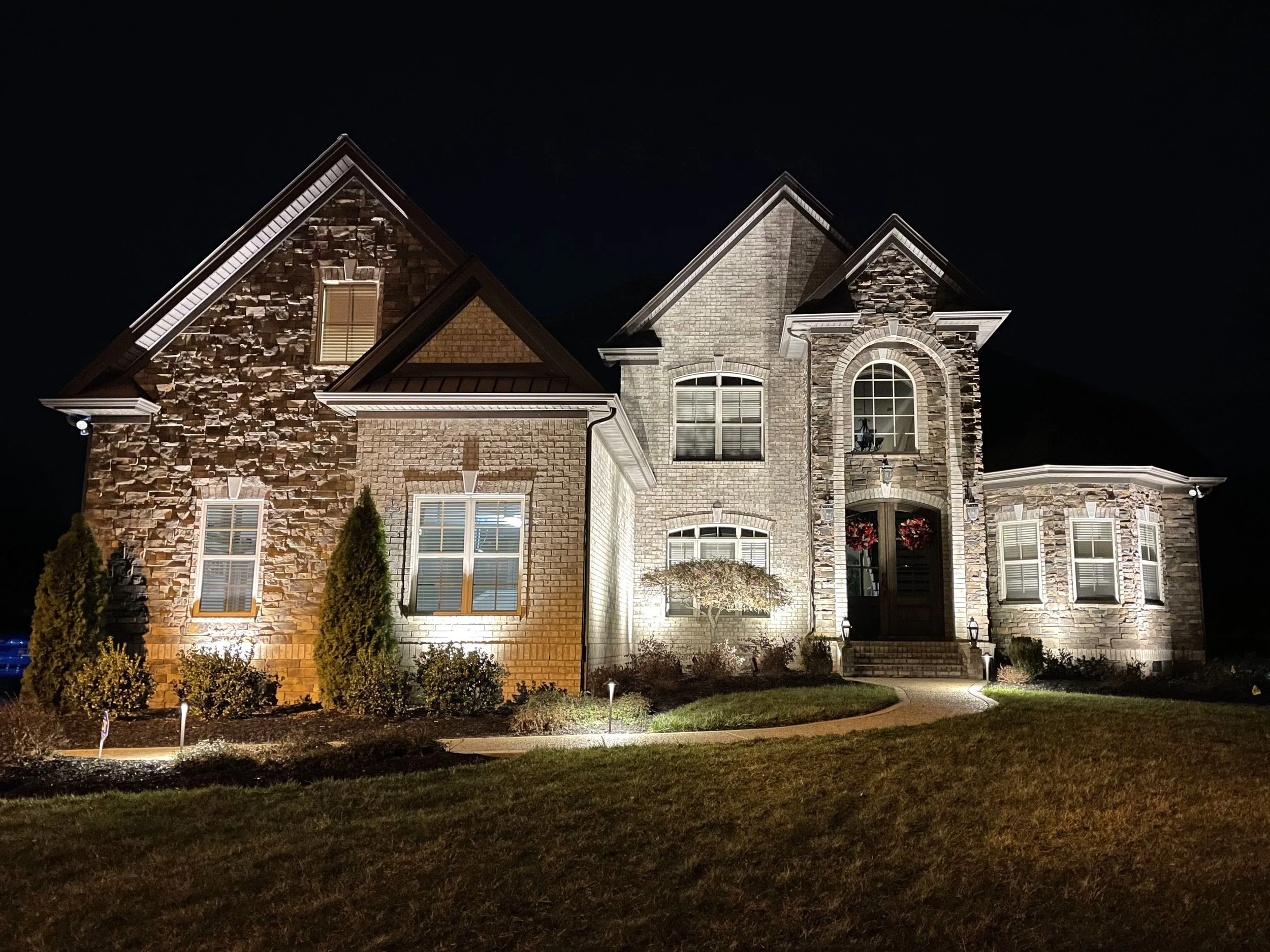 Outdoor Works Lighting 11, Brentwood.jpg