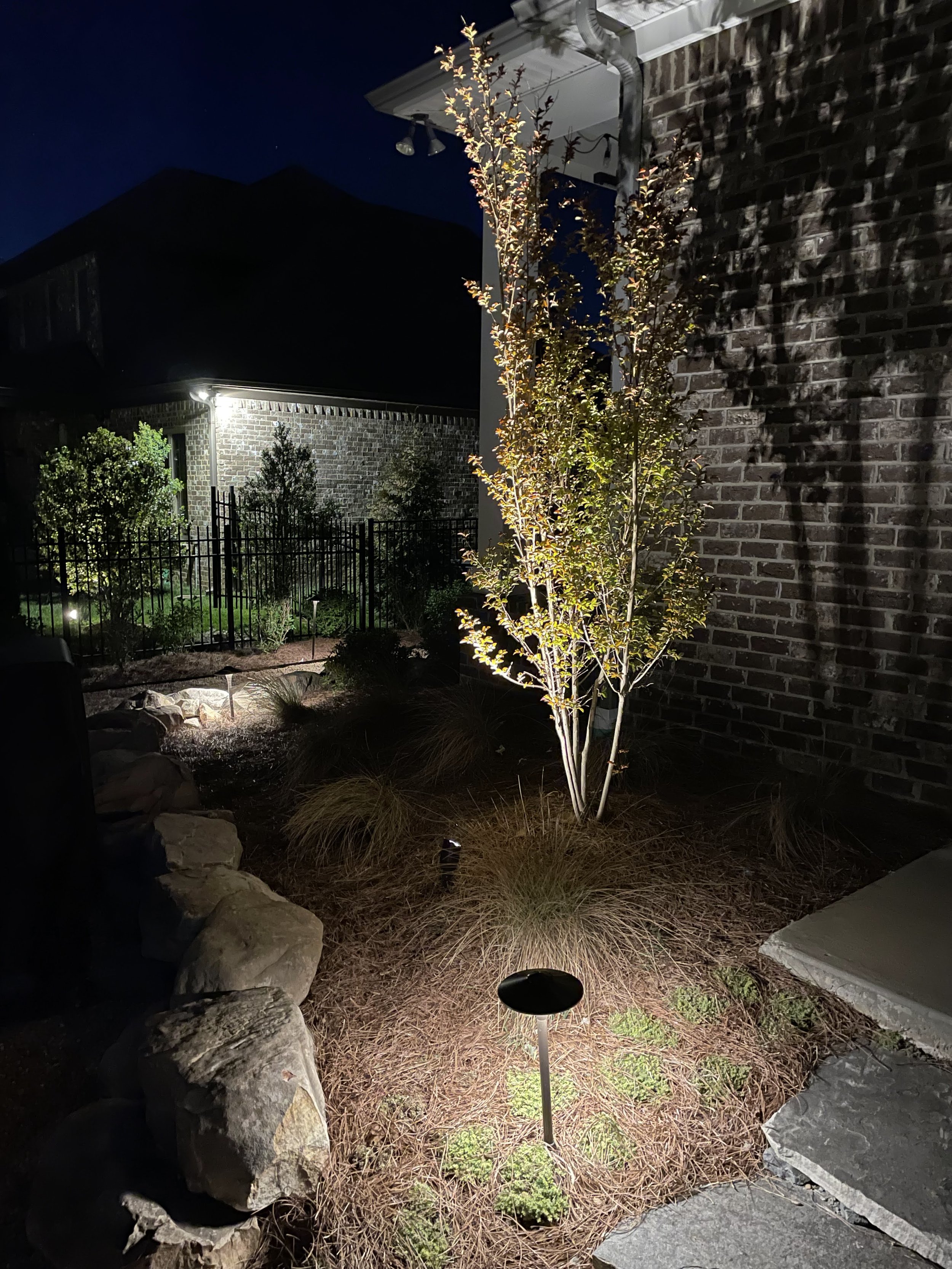 Outdoor Works Lighting 39, Franklin.JPEG
