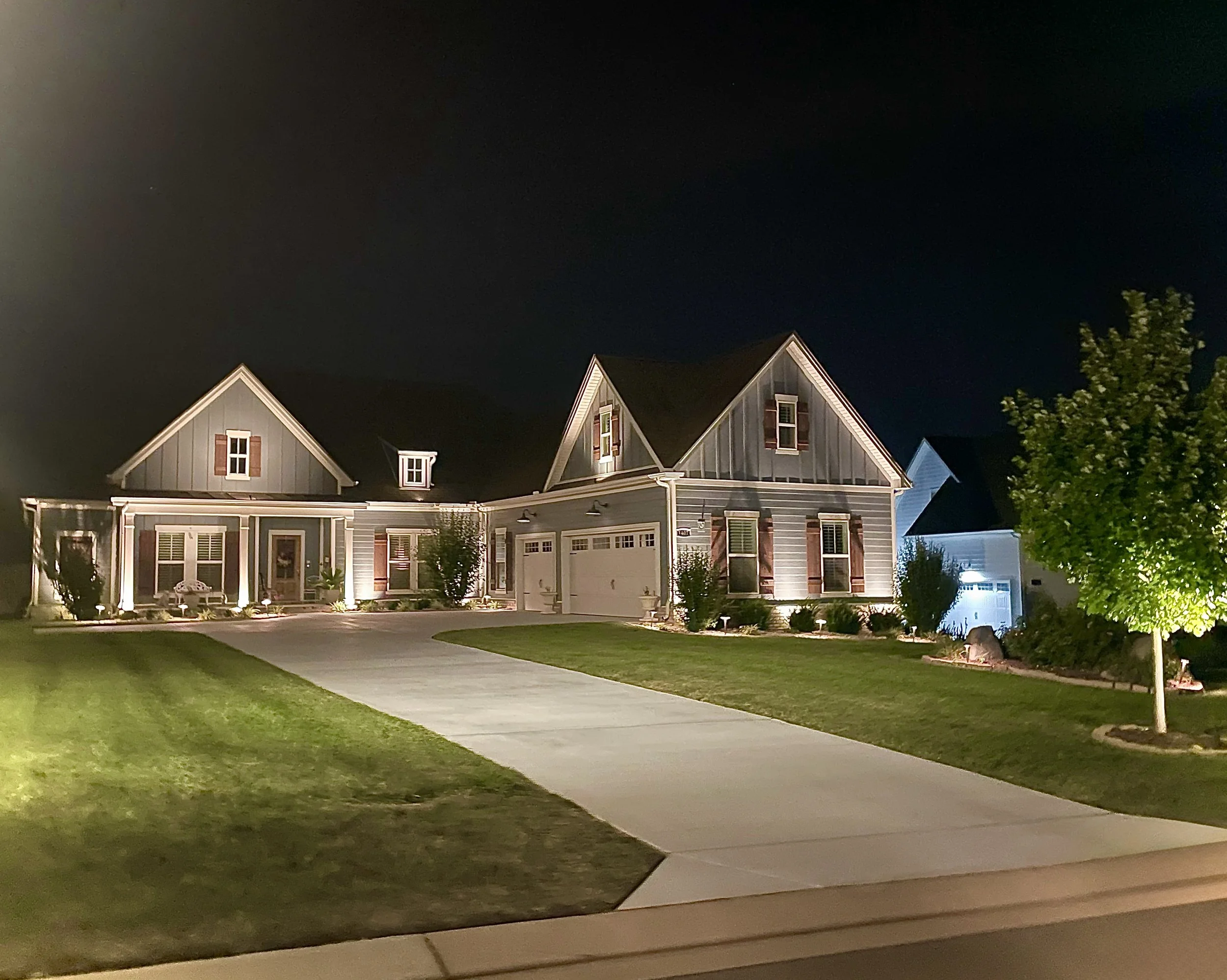 Outdoor Works Lighting, Grey House, Nashville.jpg