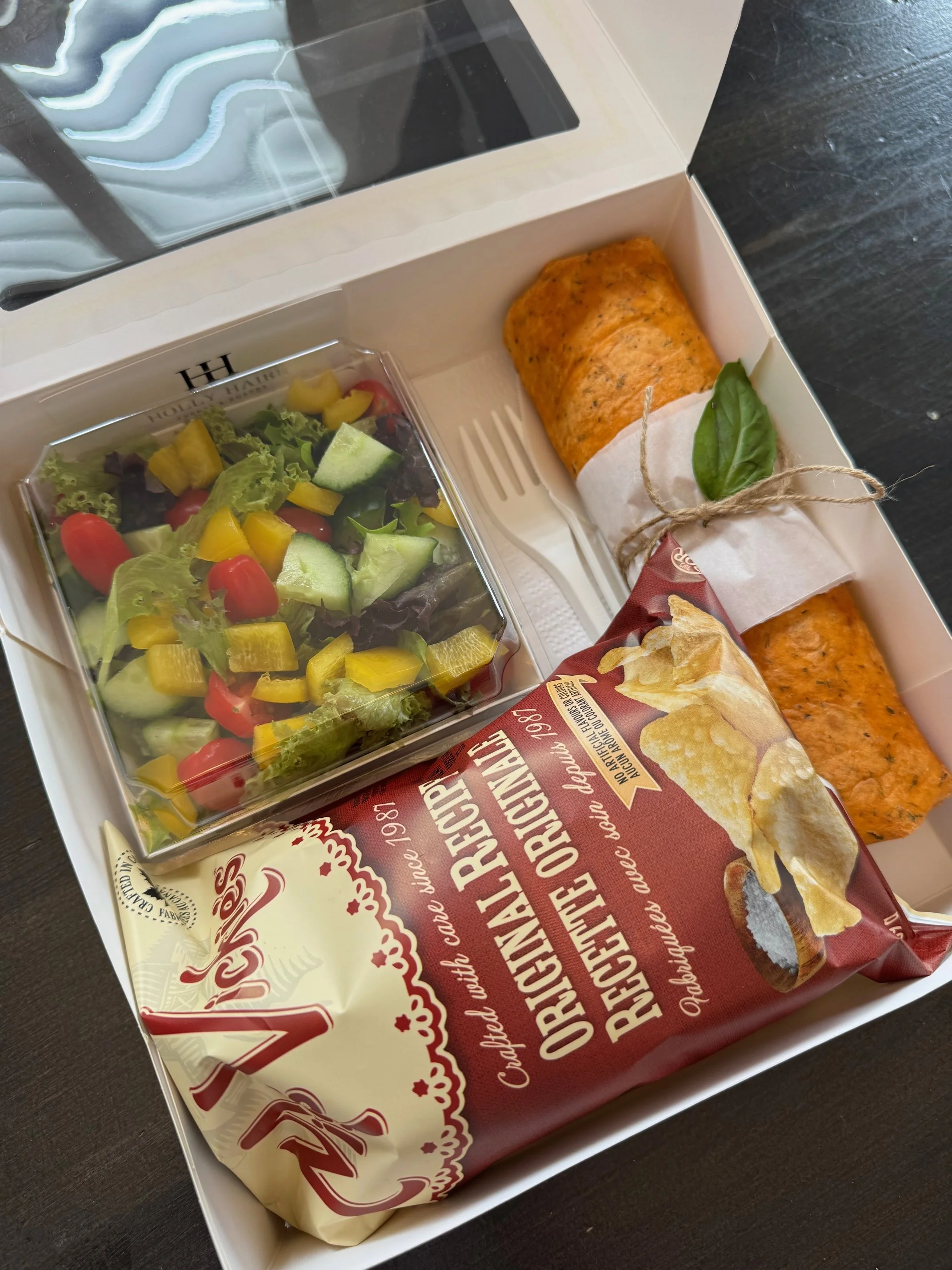 Individual lunch box