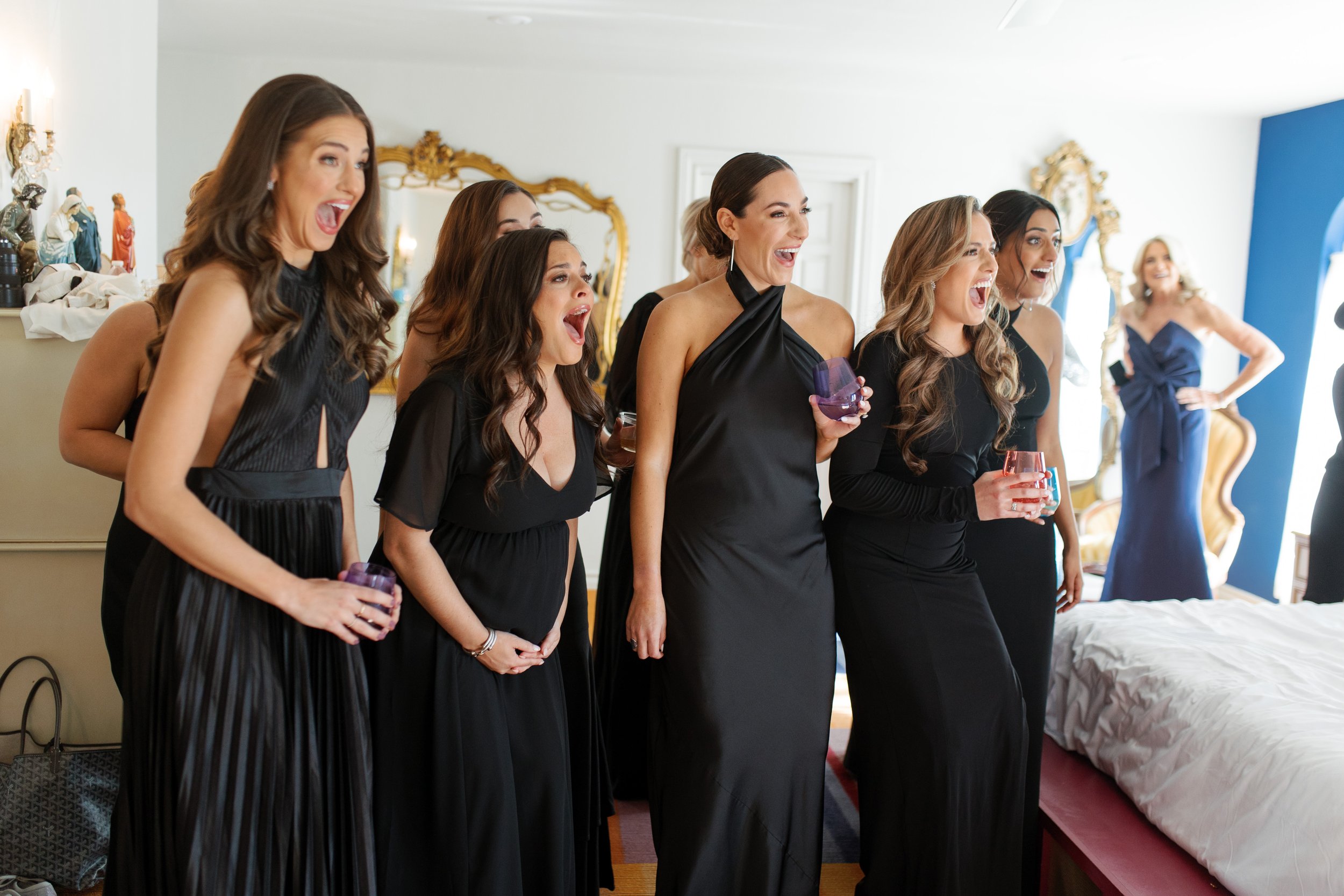 GirlsGettingReady-57.jpg
