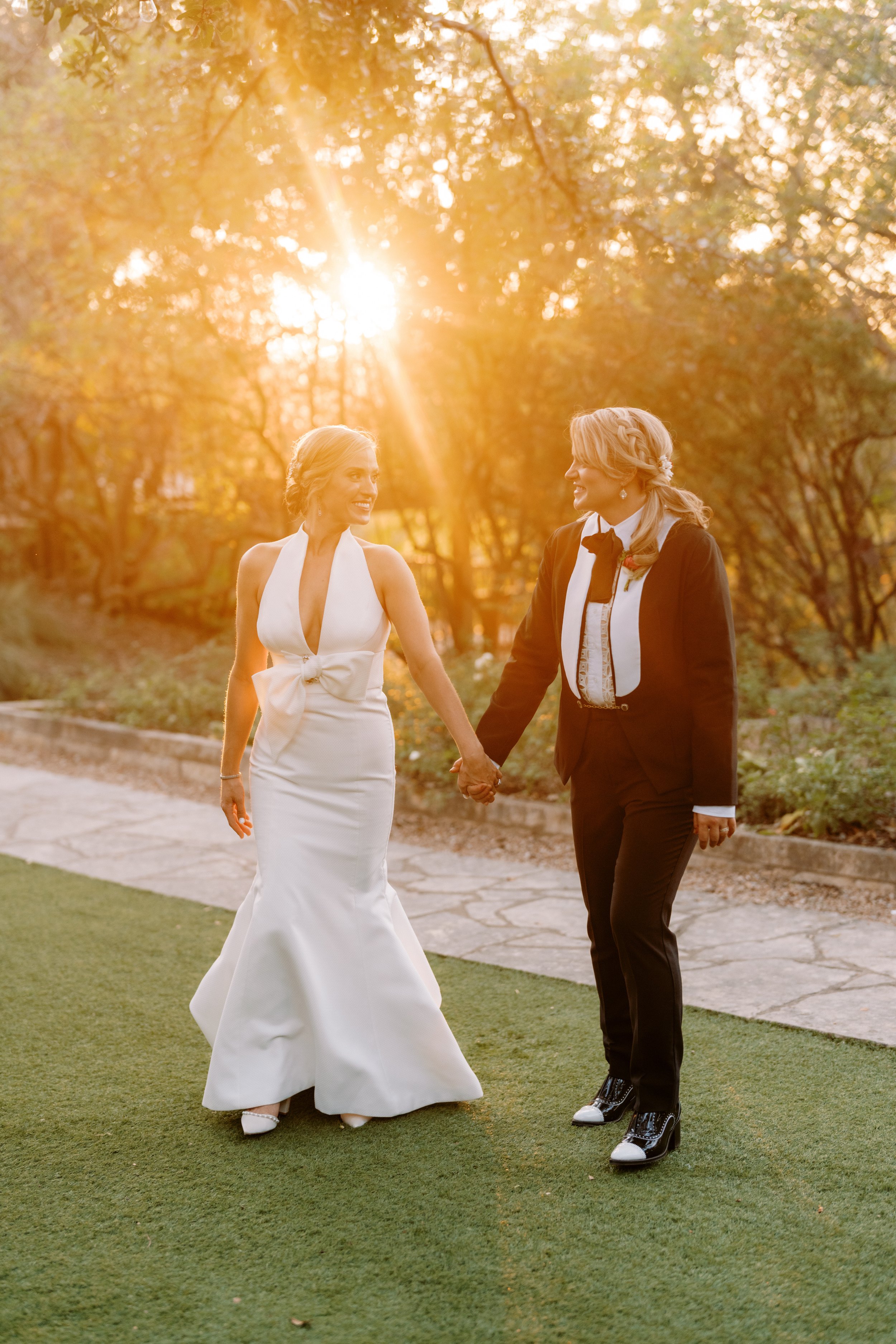 6 - Brooke + Amberlee-169.jpg