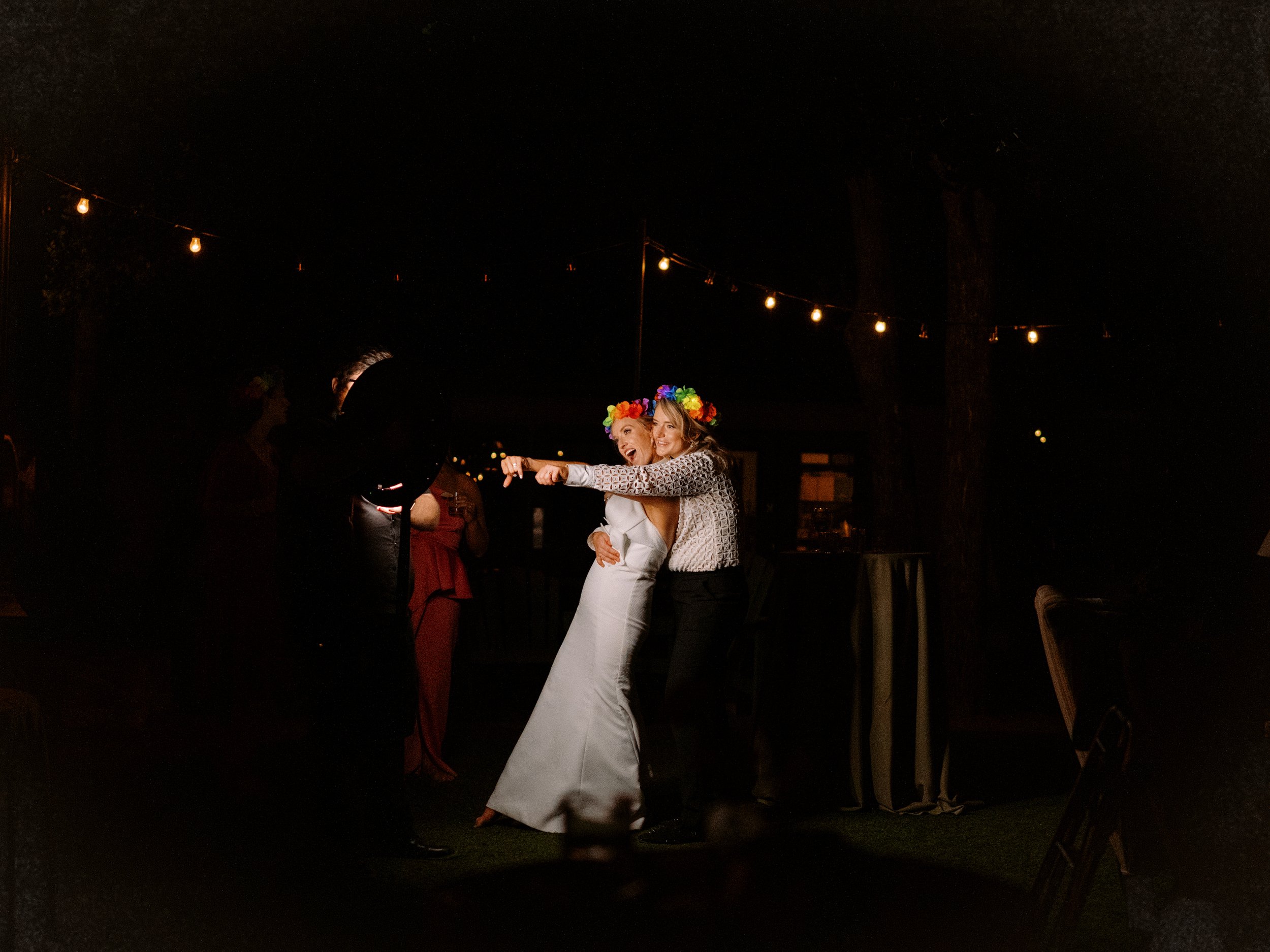 8 - Reception-360.jpg