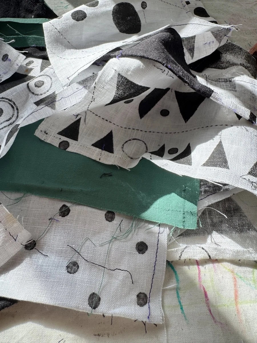 Ellie Beck hand printed fabric_2601_.JPG