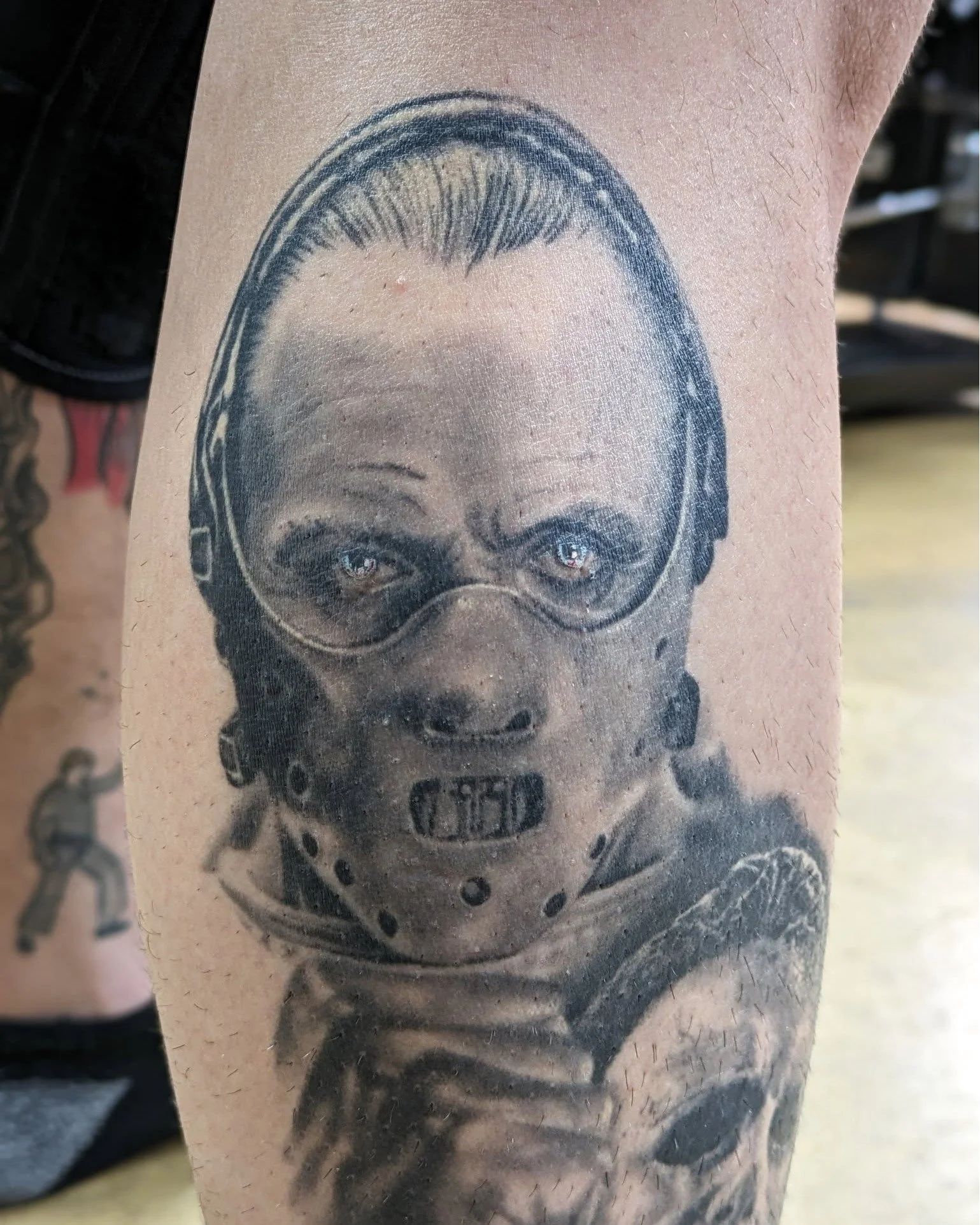 This chilling Hannibal portrait shows just how wickedly good Randie is at realism. Spooky season perfection.
Please check her page for booking
@randie.rane.art.tattoo🩸
.
.
#traditionaltattoo #realismtattoo #TattooCommunity
#TattooCulture #texastatto