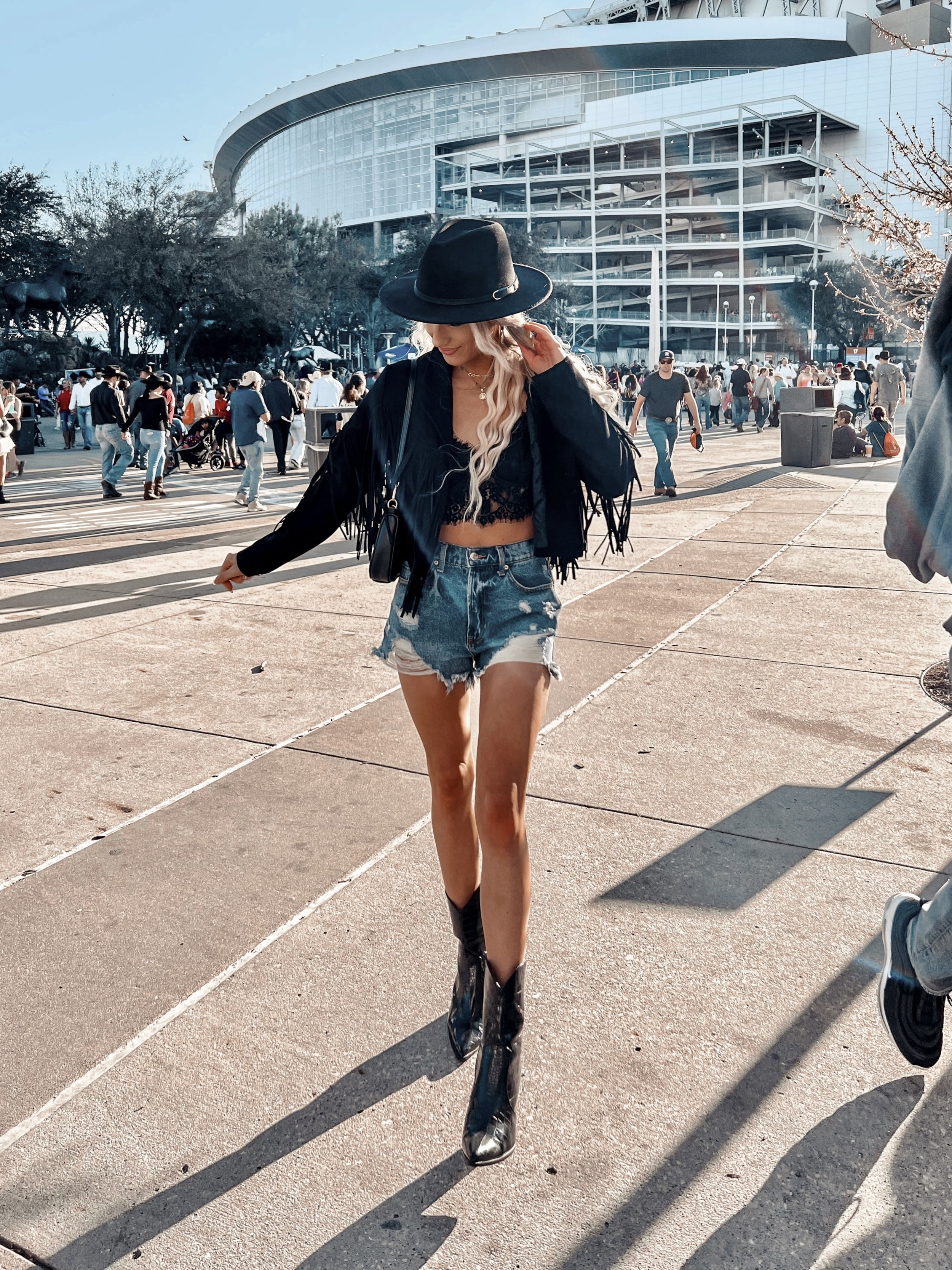 Rodeo + Western Outfit Inspiration — Avery Carrier