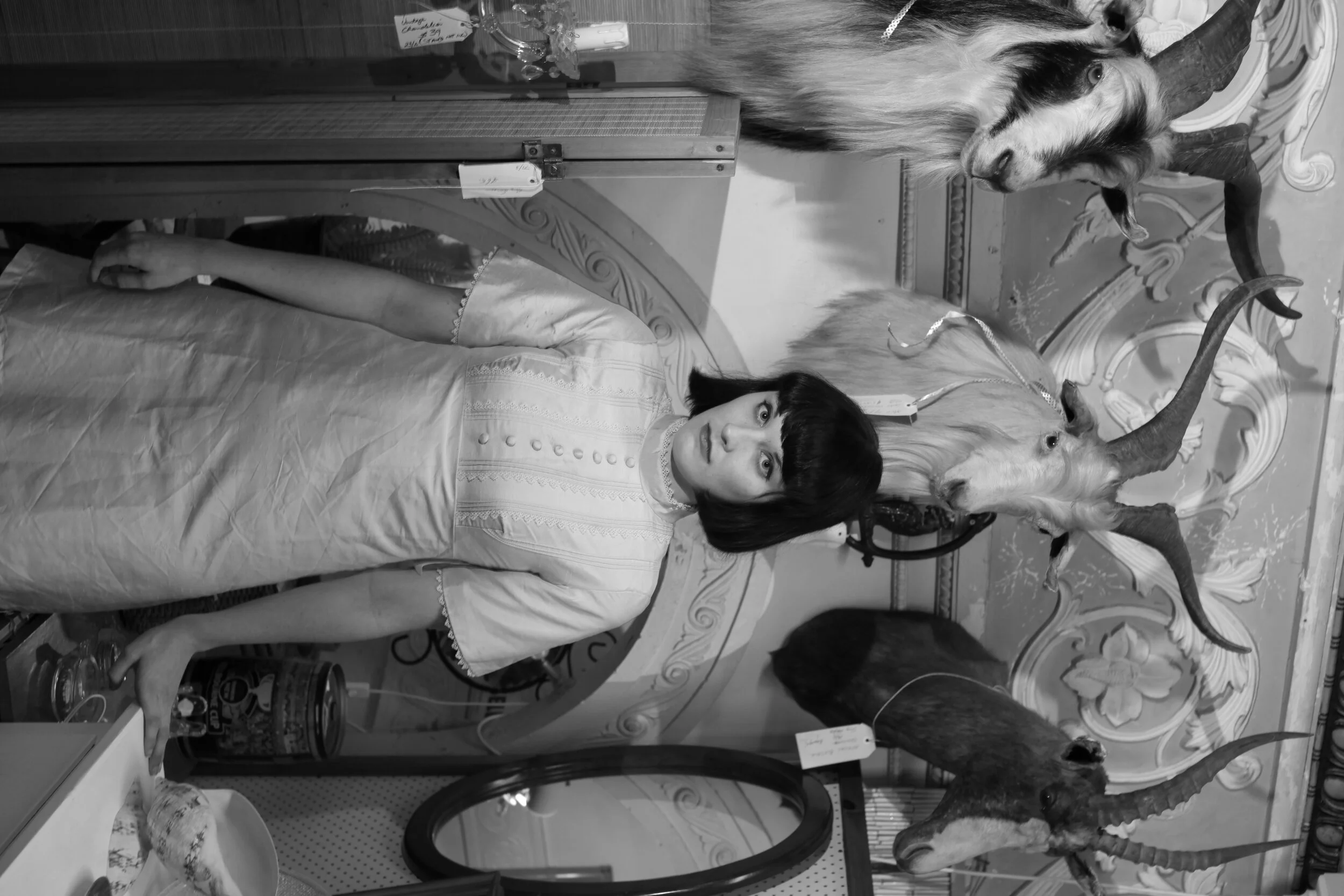 joelan hands 004.JPG