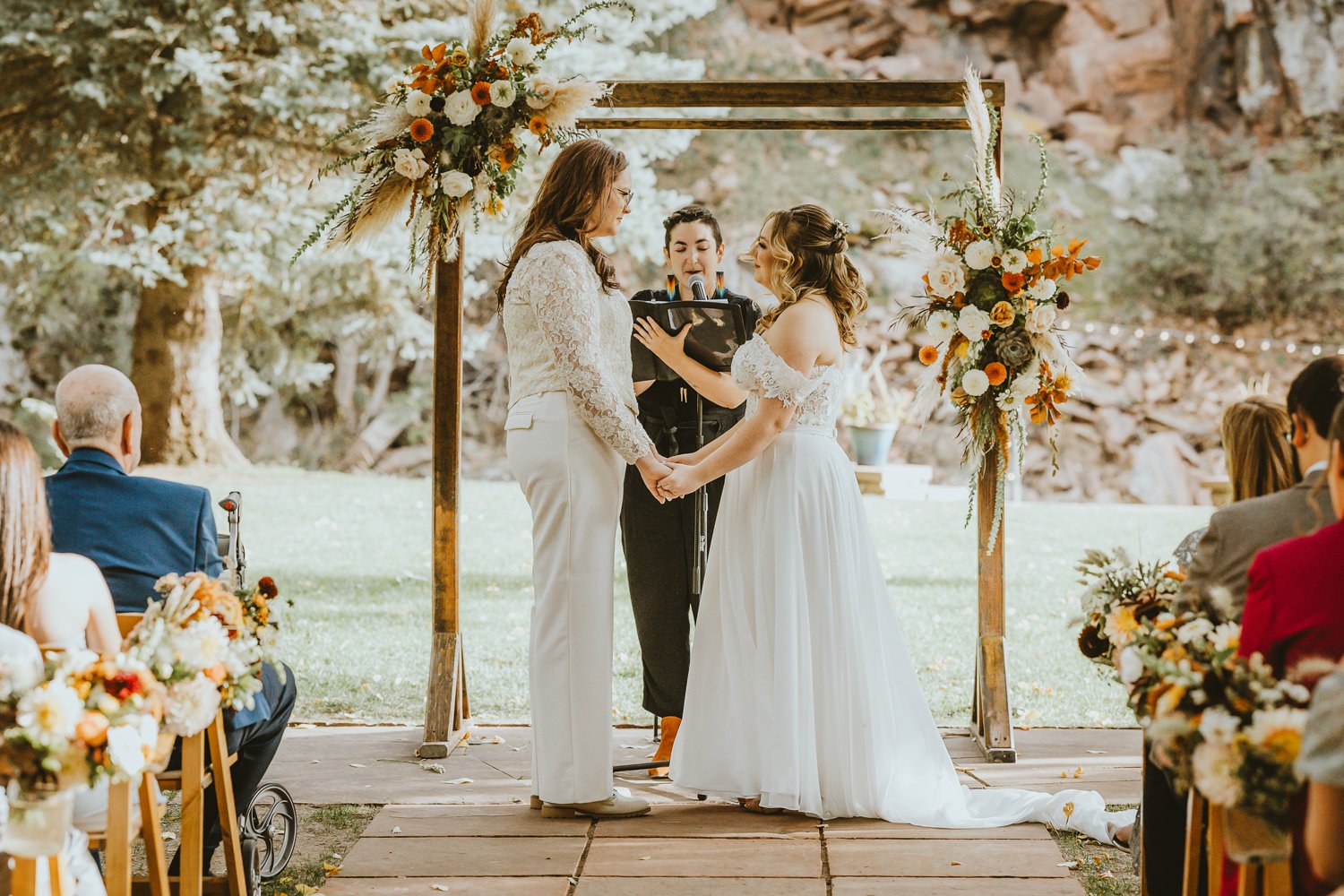 Plume&Furrow-Wedding-FLorist-Kennedy&Jena-IvyBencheckPortraits-River-Bend-LGBTQ-September-Colorado-Ceremony-Decor.jpg