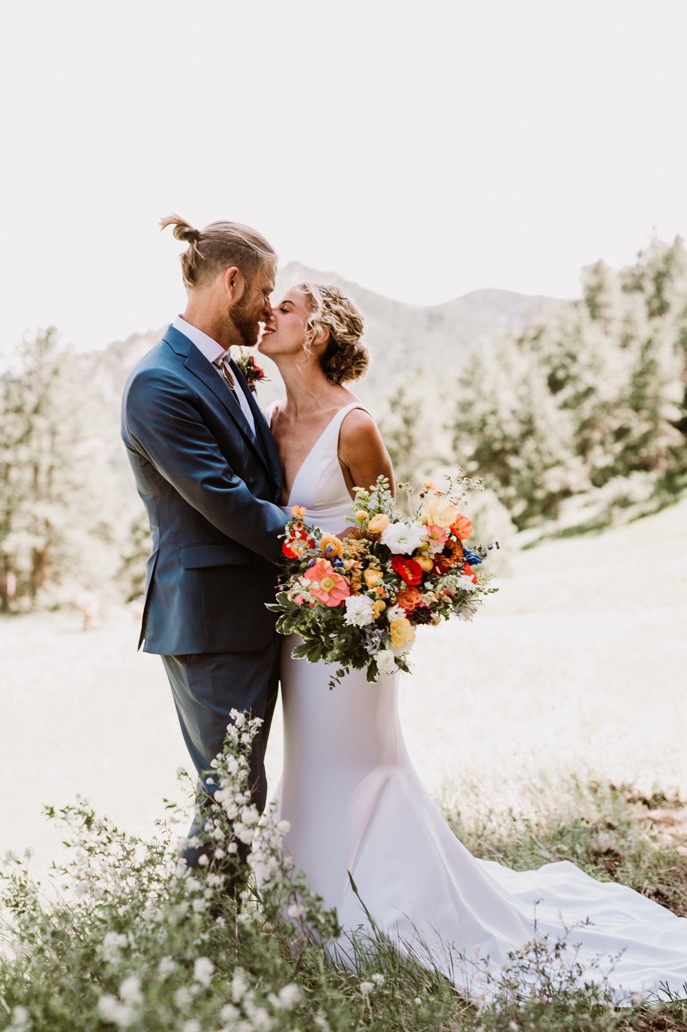 Plume&Furrow-Wedding-Florist-Talie&Forrest-Boulder-County-Colorado-TaylerCarlisle-bride-groom-portrait.jpg