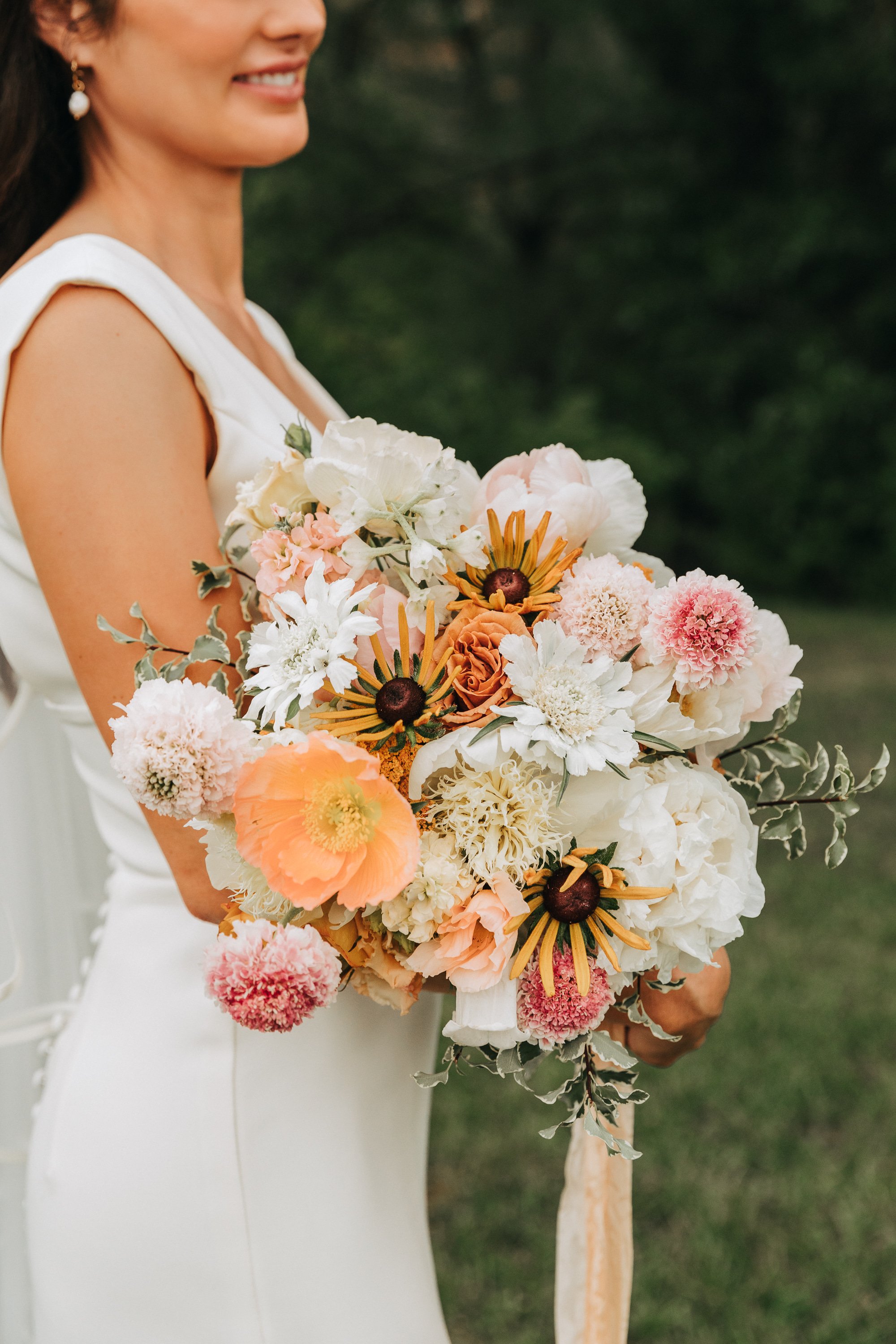 Plume&Furrow-WeddingFlorist-Katie&Worth-AliciaDelia-Planet-Bluegrass-July-Colorado-Bride-Bridal-Bouquet.jpg