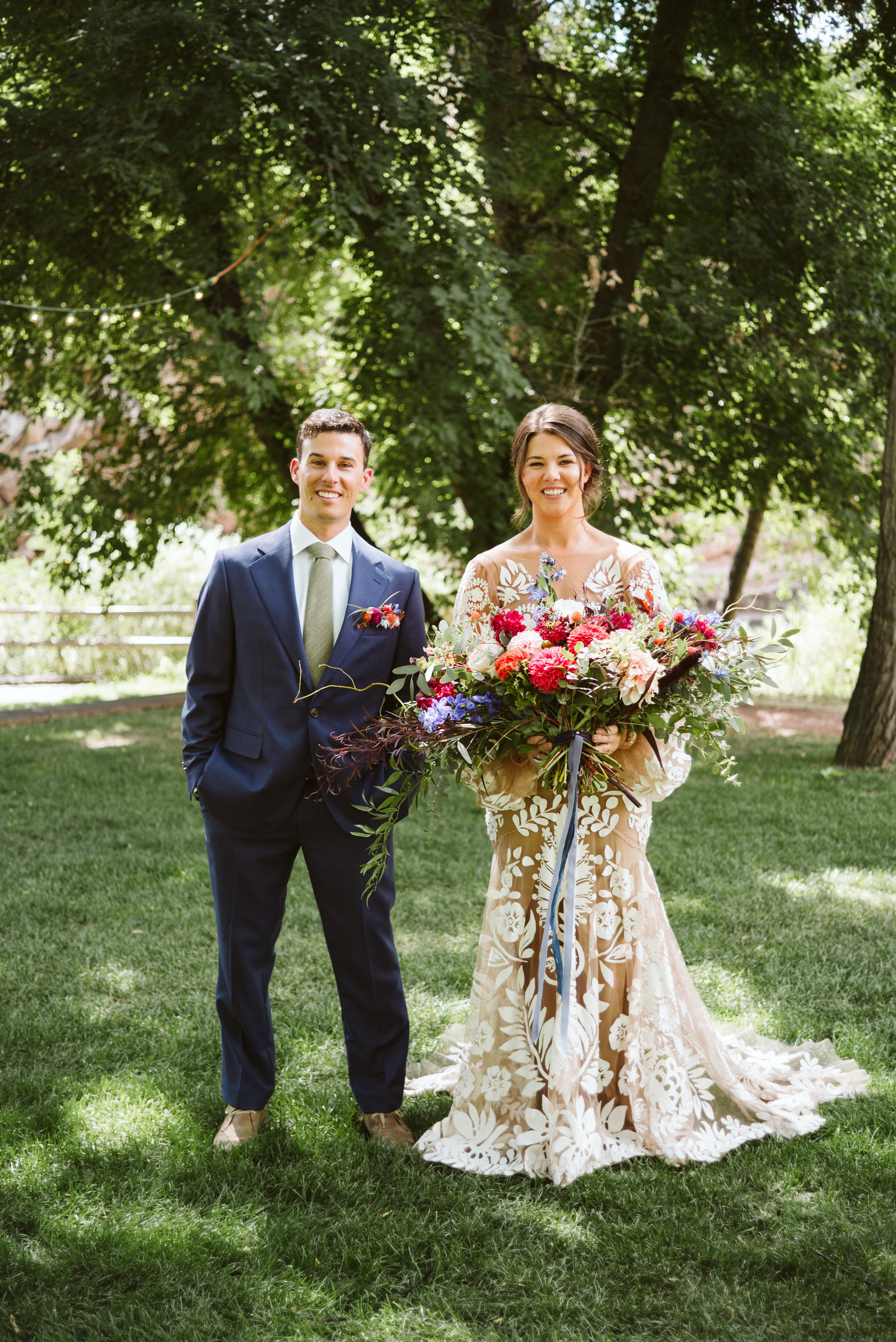 Plume&Furrow-Wedding-Florist-Kayla&Scott-AdamHouseman-River-Bend-September-Colorado-Bride-Groom-Portrait.jpg