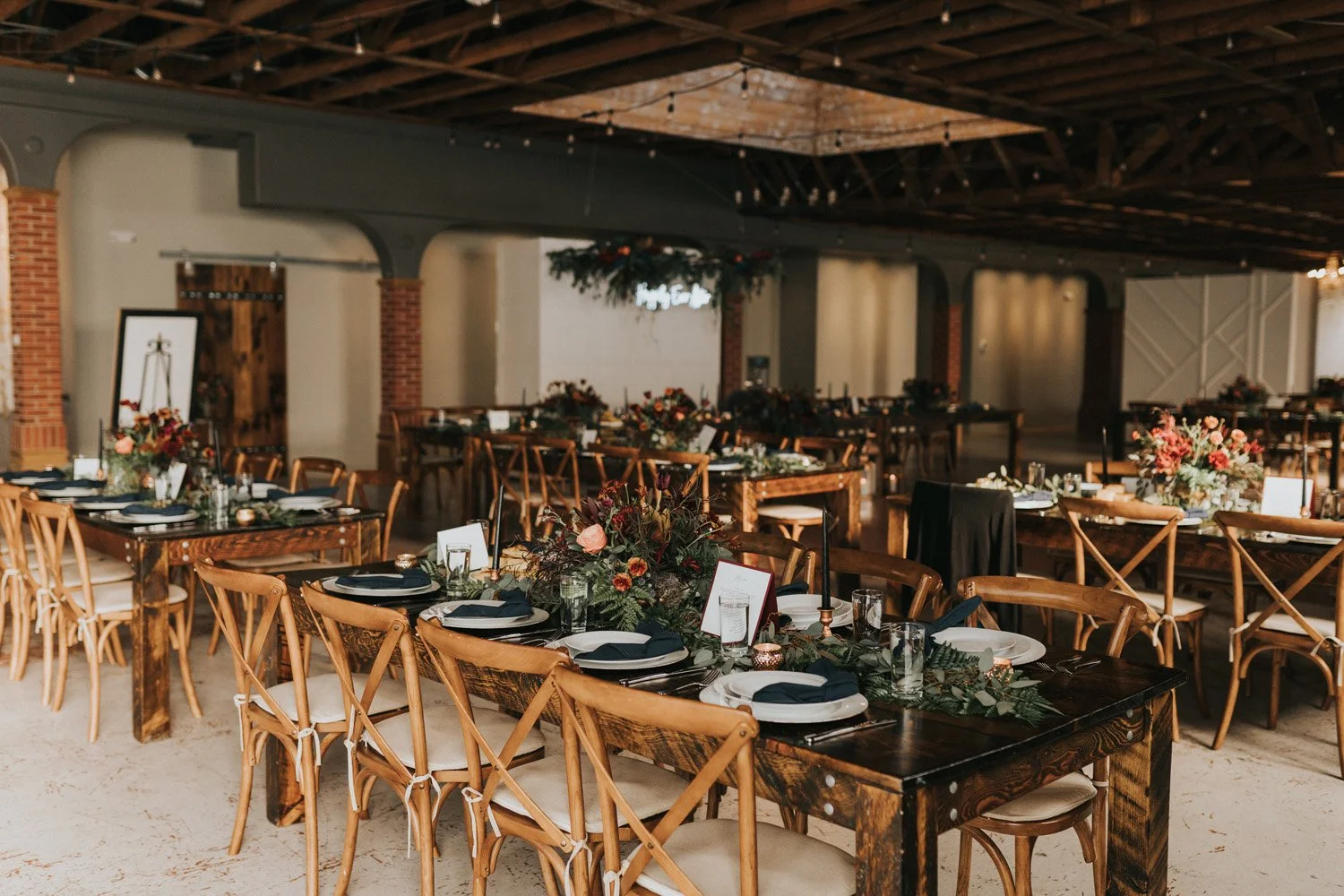 Plume&Furrow-Wedding-Florist-Kaiti&Joe-theStVrain-May-Colorado-JillHouserPhoto-reception-decor.jpg