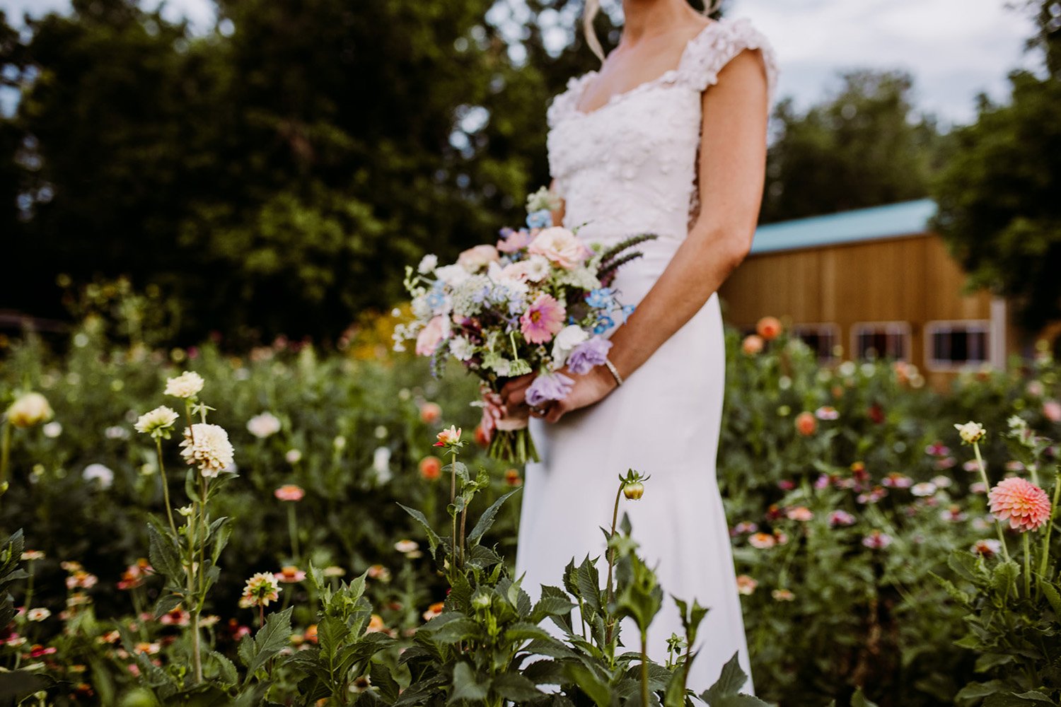 Plume&Furrow-Colorado-Wedding-Florist-Emily&Charlie-TaylerCarlislePhoto-Farmette-September-bridal-bouquet-pastel.jpg
