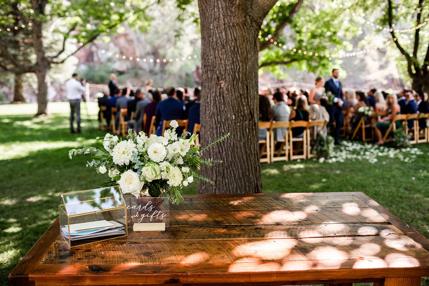 Plume&Furrow-Wedding-Florist-Megan&Jack-TaylerCarlislePhoto-RiverBend-August-Colorado-welcome-Harvest-table-arrangement.jpg