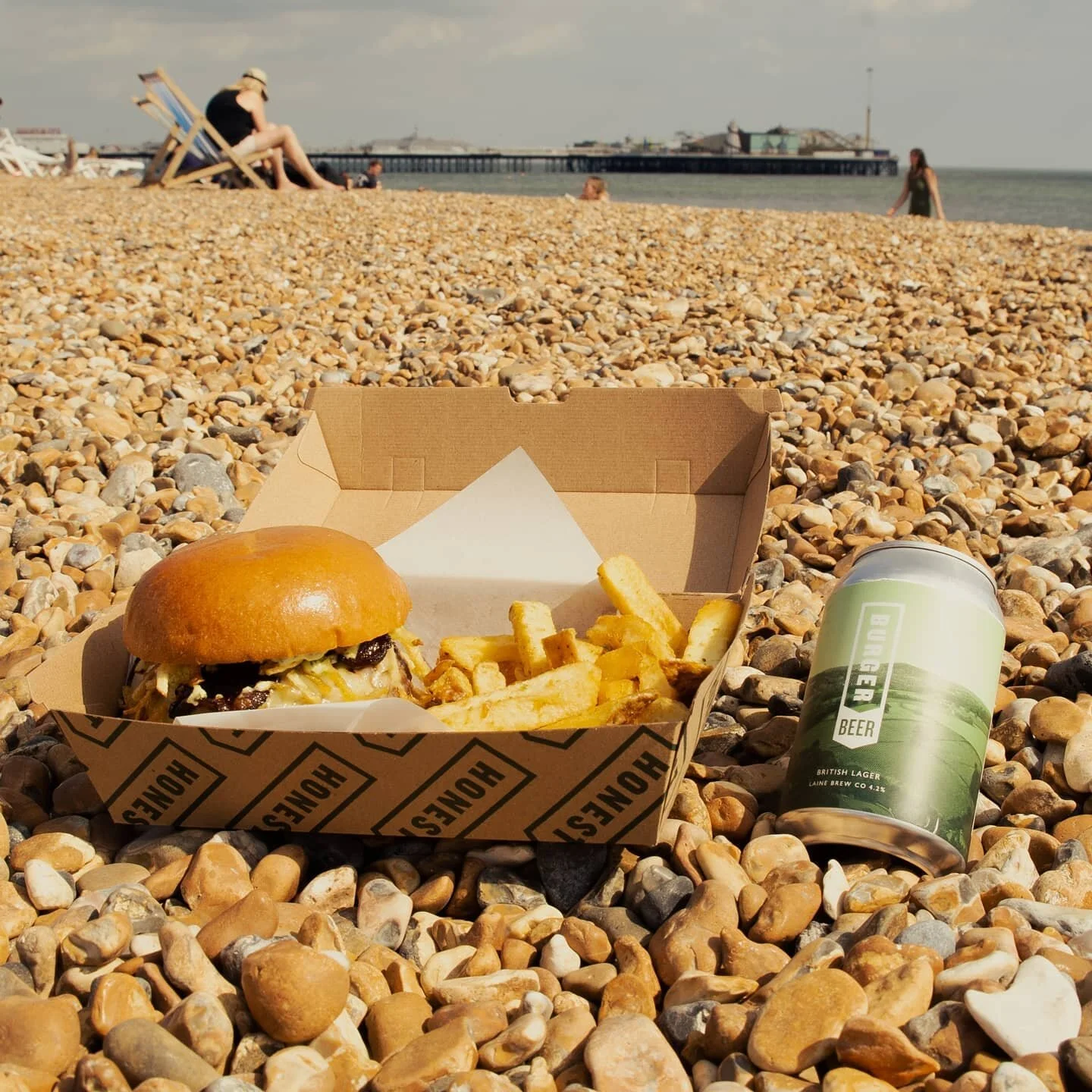 🚨🎉&nbsp;COMPETITION TIME!&nbsp;🎉🚨

To celebrate our beer collaboration with the excellent @honestburgers, who have recently opened up a brand new pop up restaurant at the Fortune of War on Brighton Beach - we have decided to give away our collab 