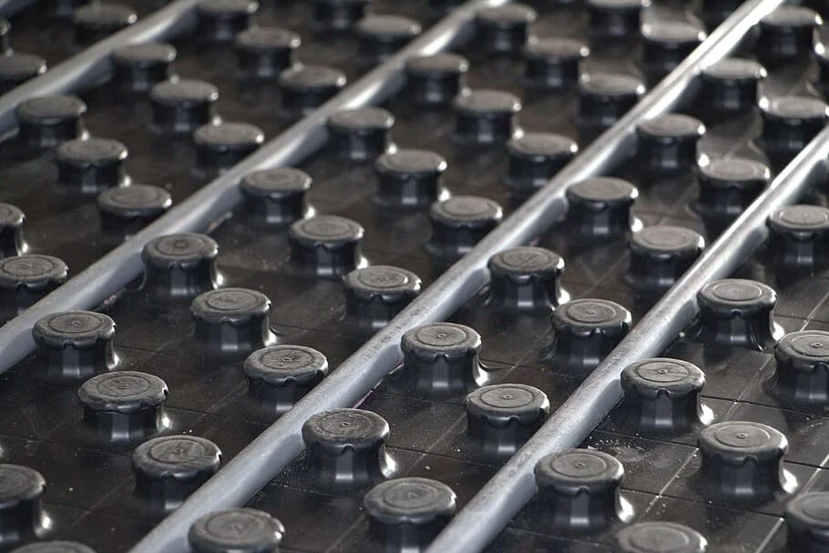 underfloor-heating-tube-boards-polystyrene.jpg
