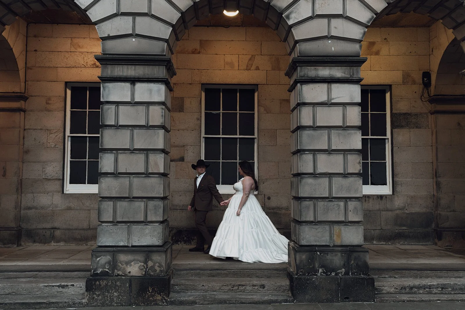 K + R’s Edinburgh Chapel &amp; Royal Mile Micro Wedding 