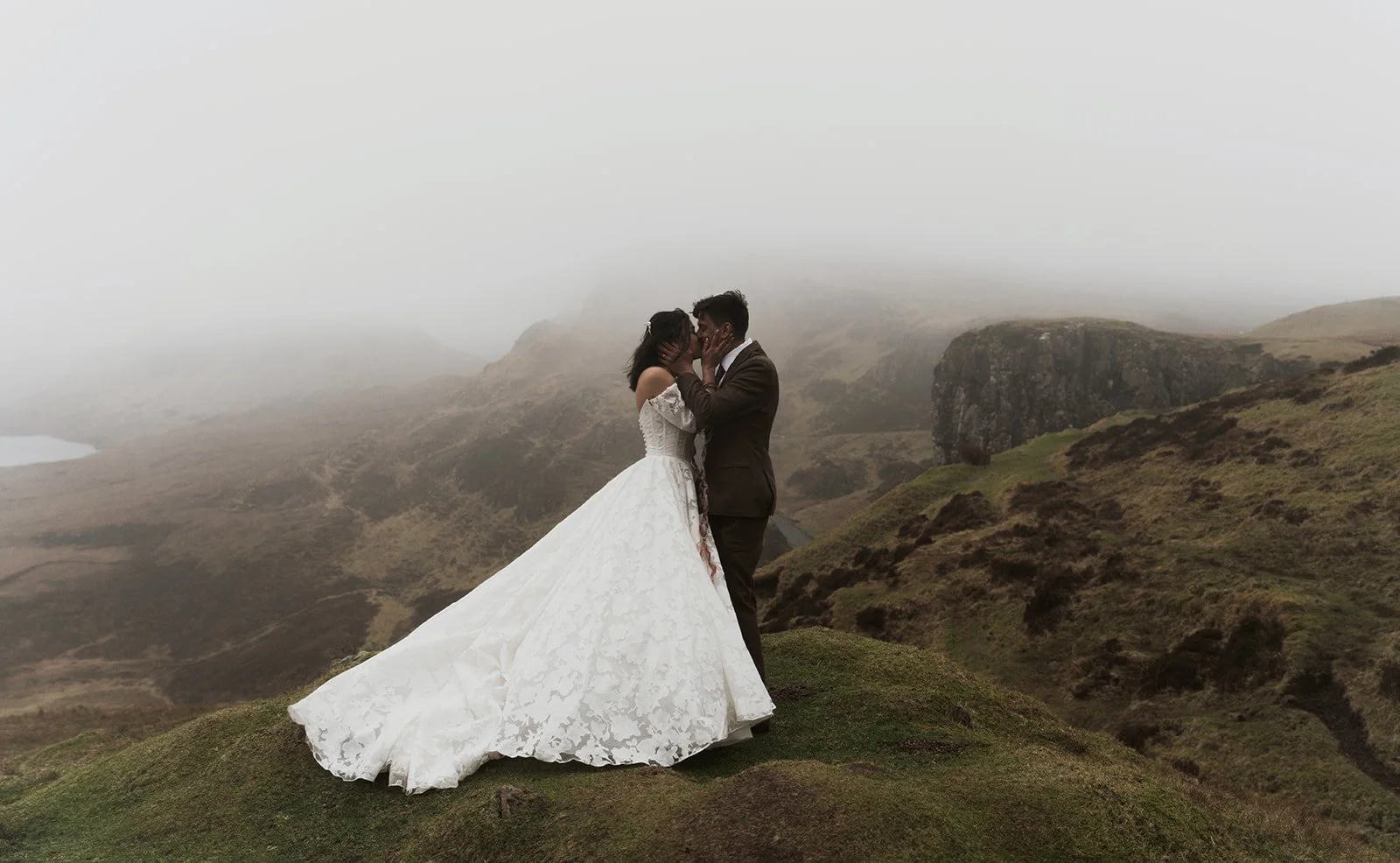A Misty Mountain Isle of Skye Elopement