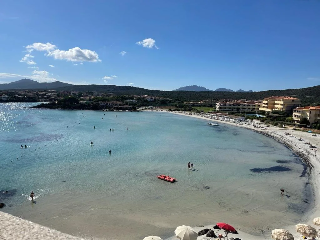 24c391f0-03e5-4edf-9b56-cd6b2f4e43b6 copia.jpg