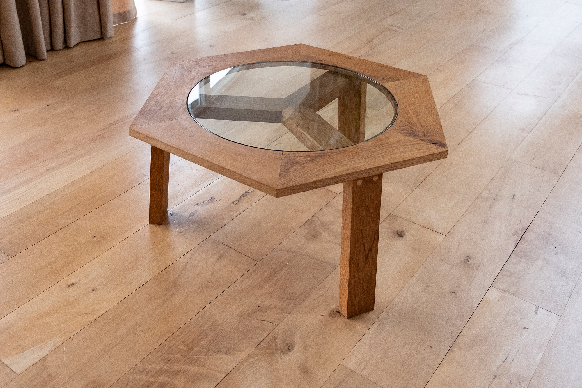 20191007_Adams_furniture_086.png