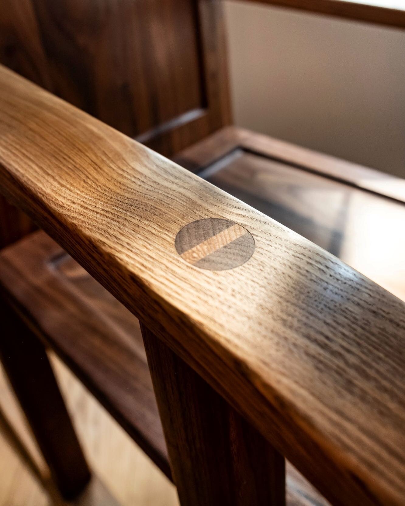 The details are what elevate a piece of furniture from nice to great. We like to consider function, feel, and form when planning our designs, right down to which direction our wedges are applied.

.
.

#workshop #furnitureMaker #bespoke #customFurnit