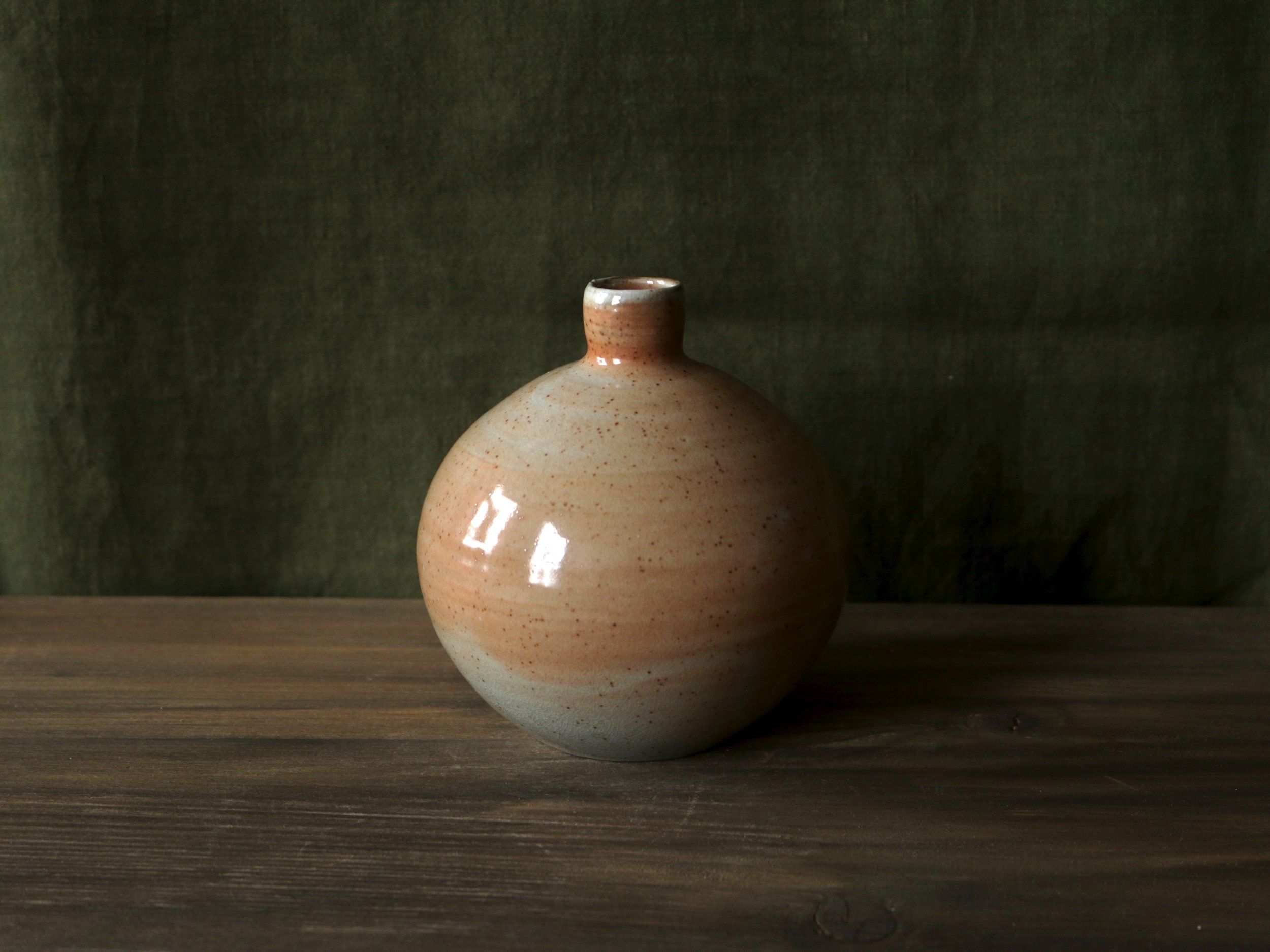 Budvase (Shino)