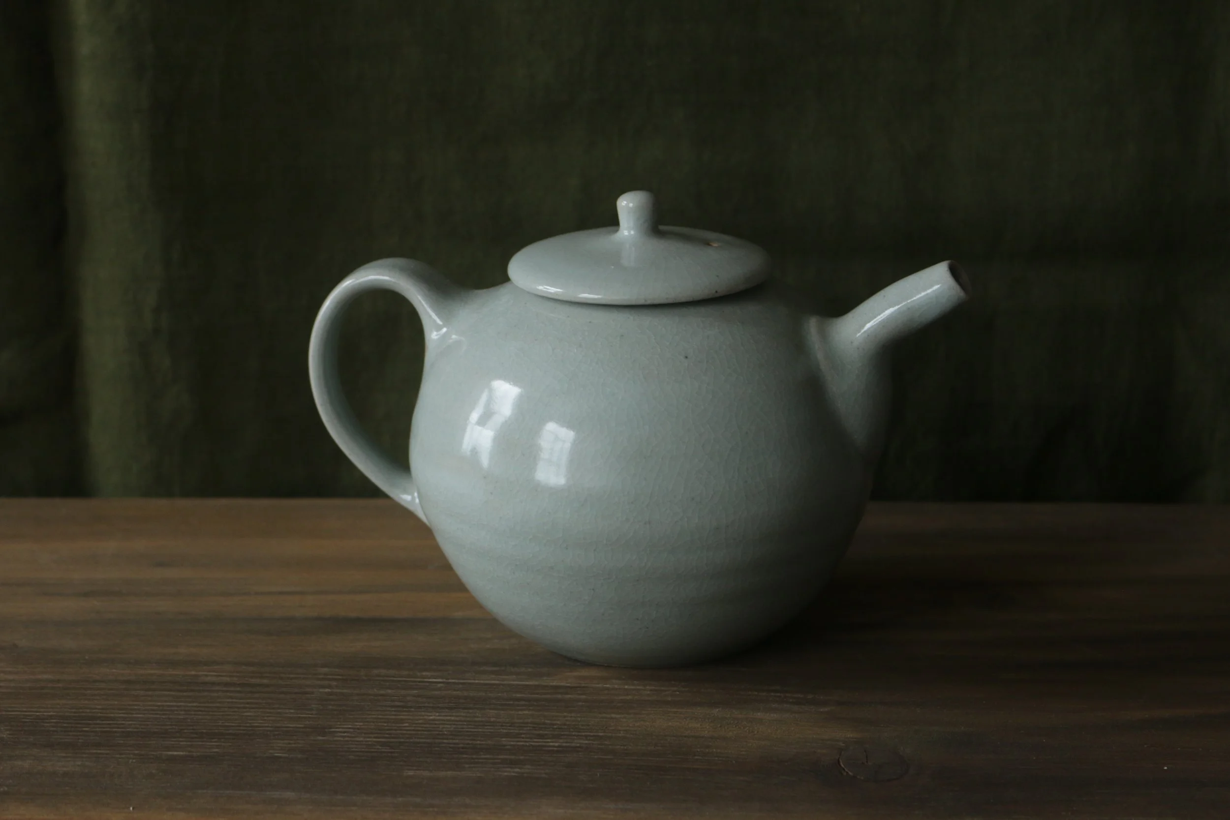 Two Person Teapot (Celadon)