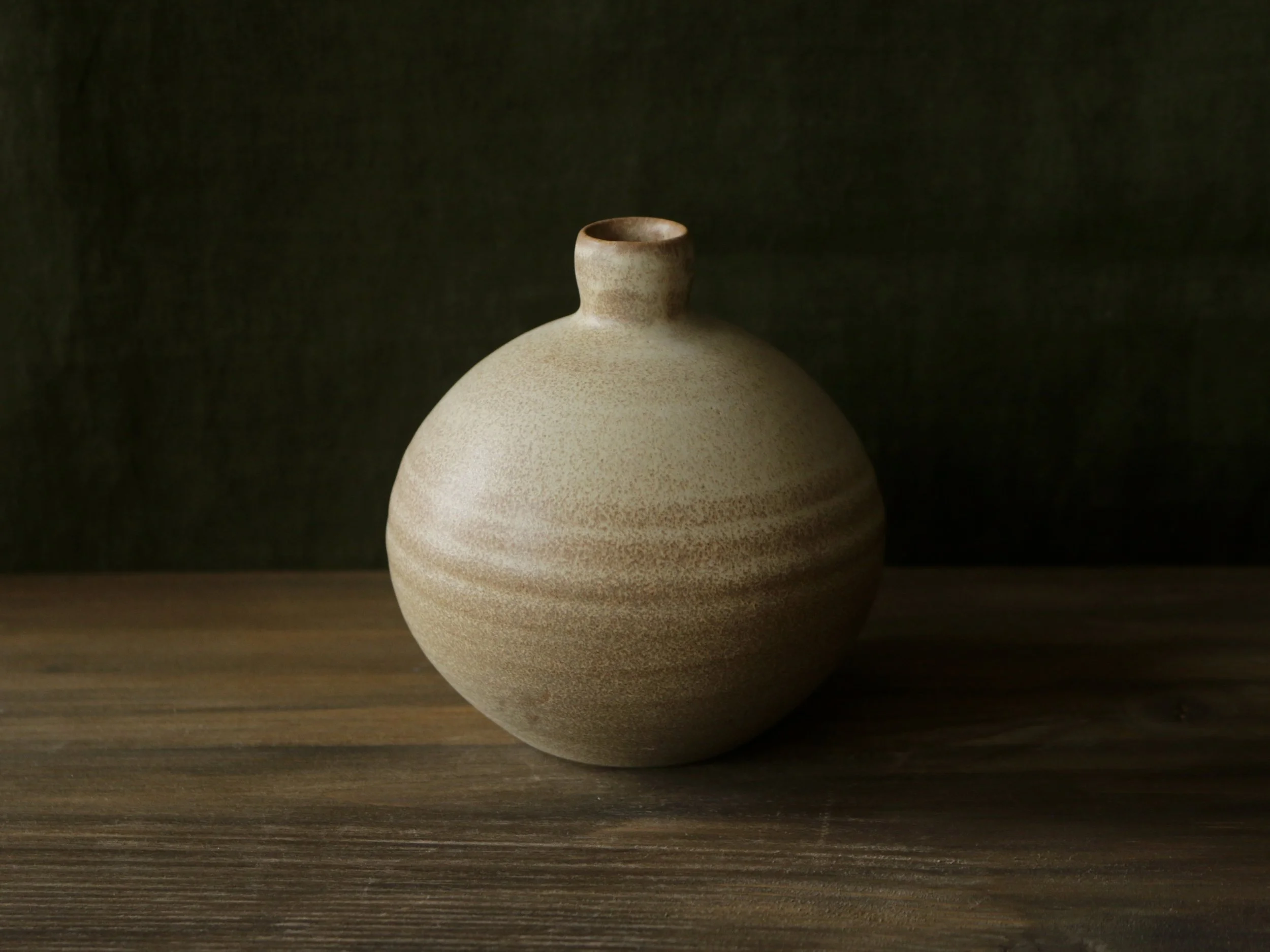 Budvase (Ochre)