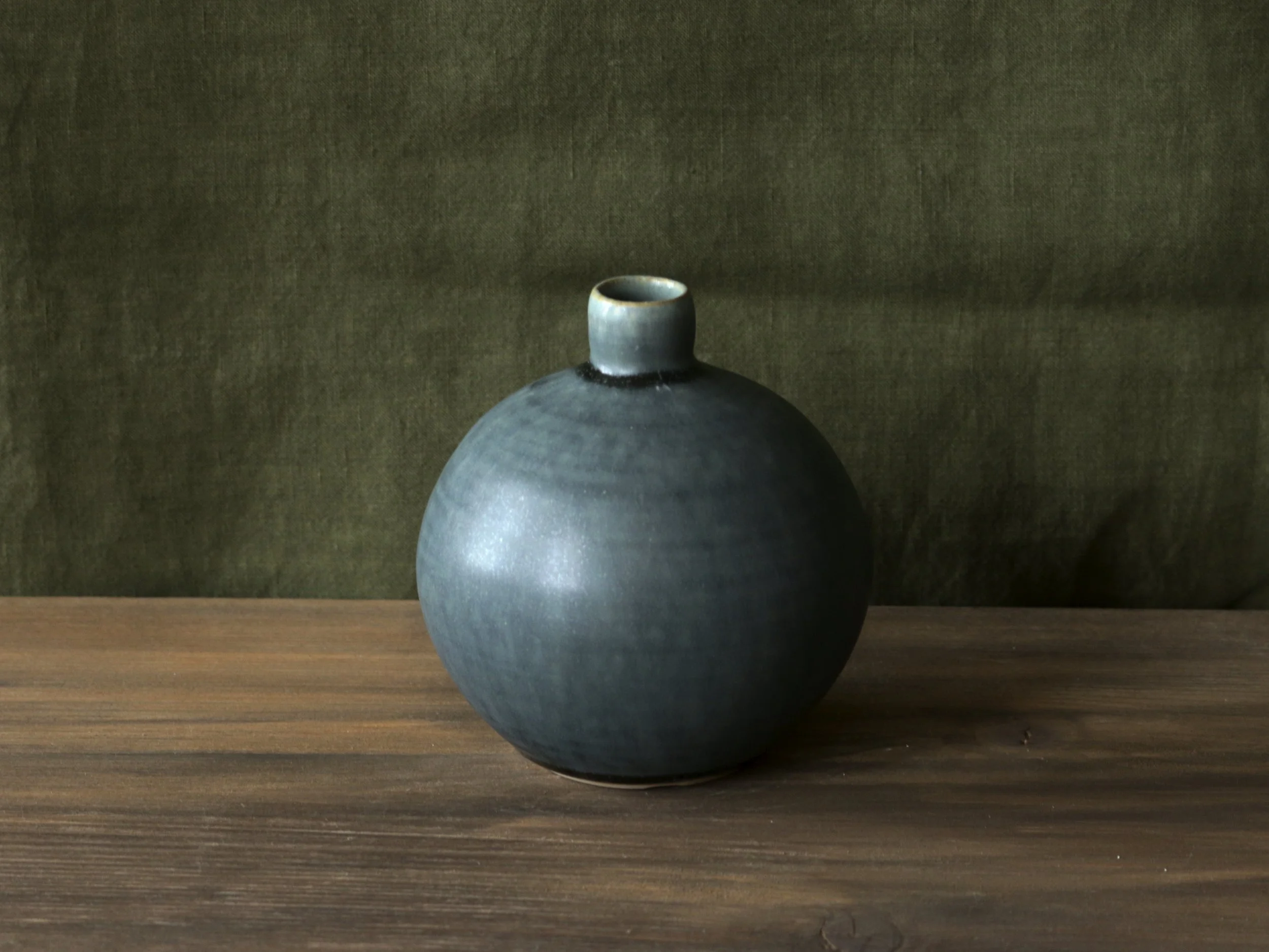 Budvase (Blue Rust)