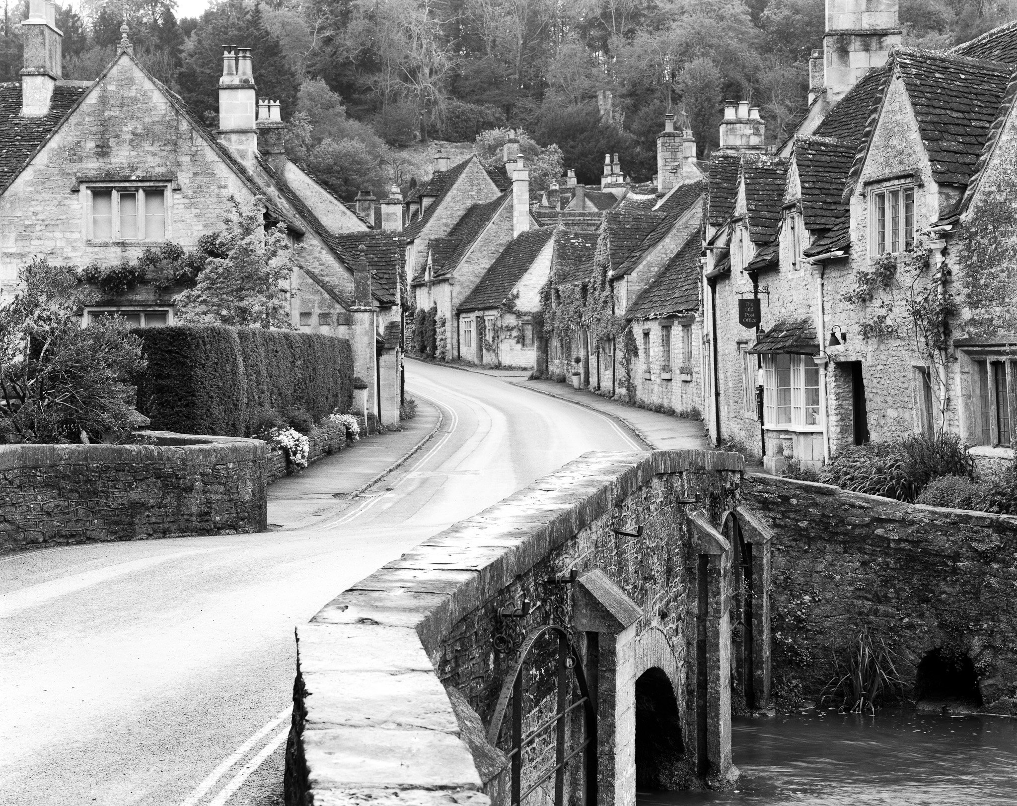 Castle Combe 4x5 B&W_1.jpg