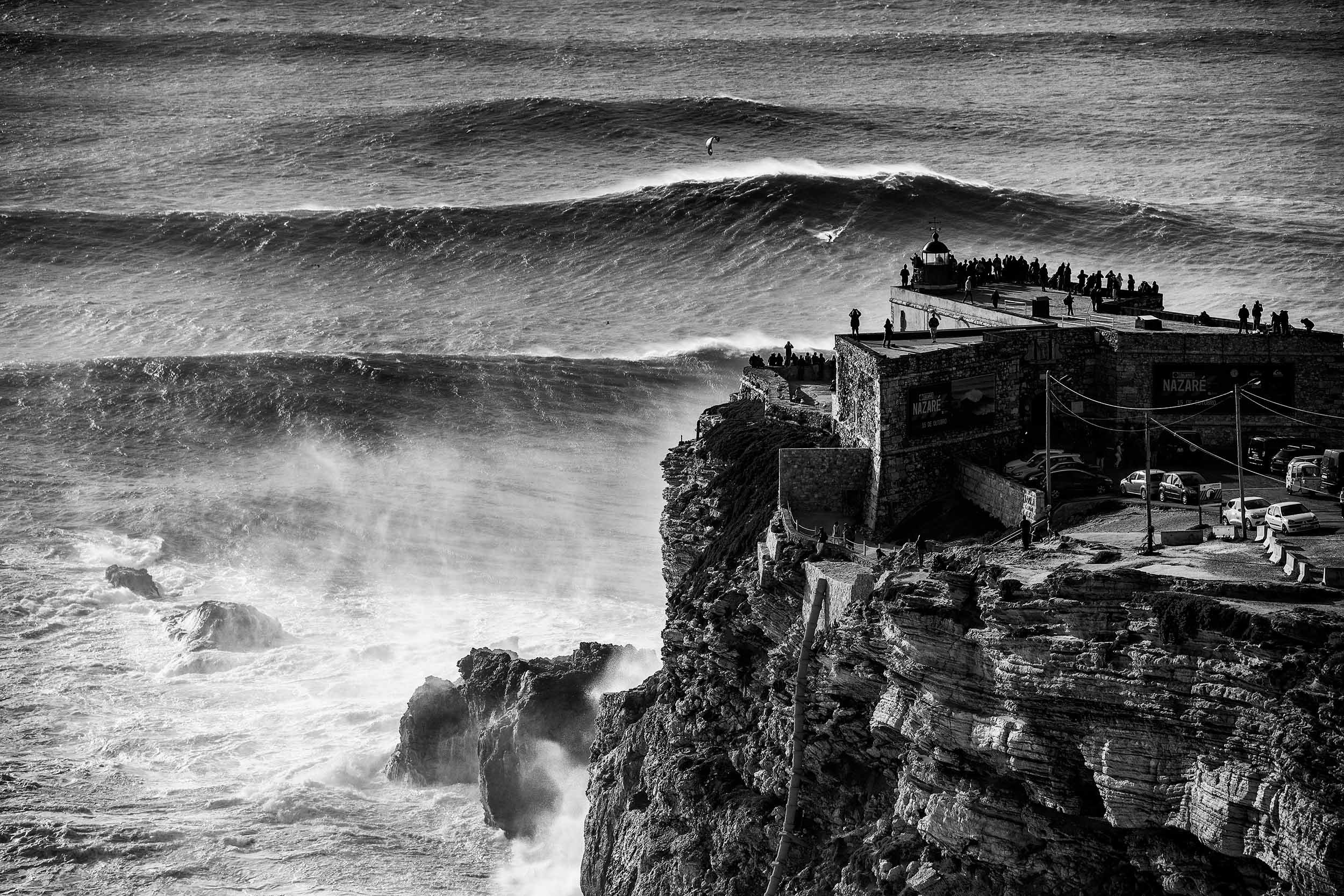 ydwer_2017_jesse_richman_monsters_of_nazare_web.jpg