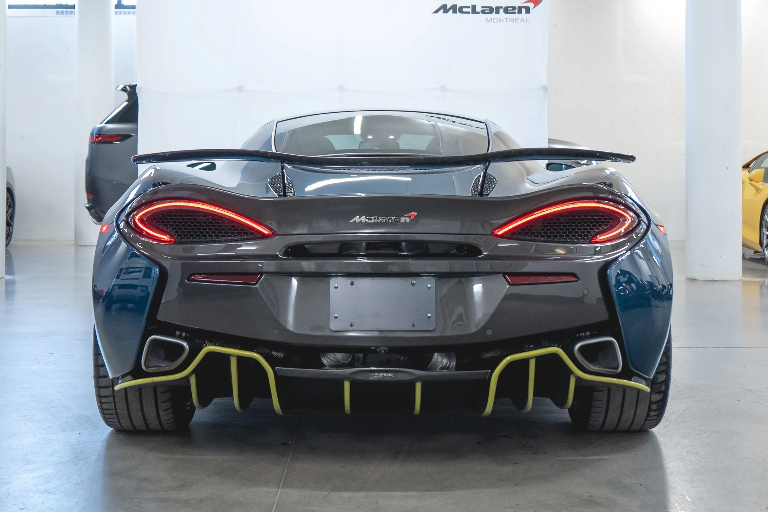 7-9223982-mclaren-m14-2017-u24015-exterior-pictures.jpeg