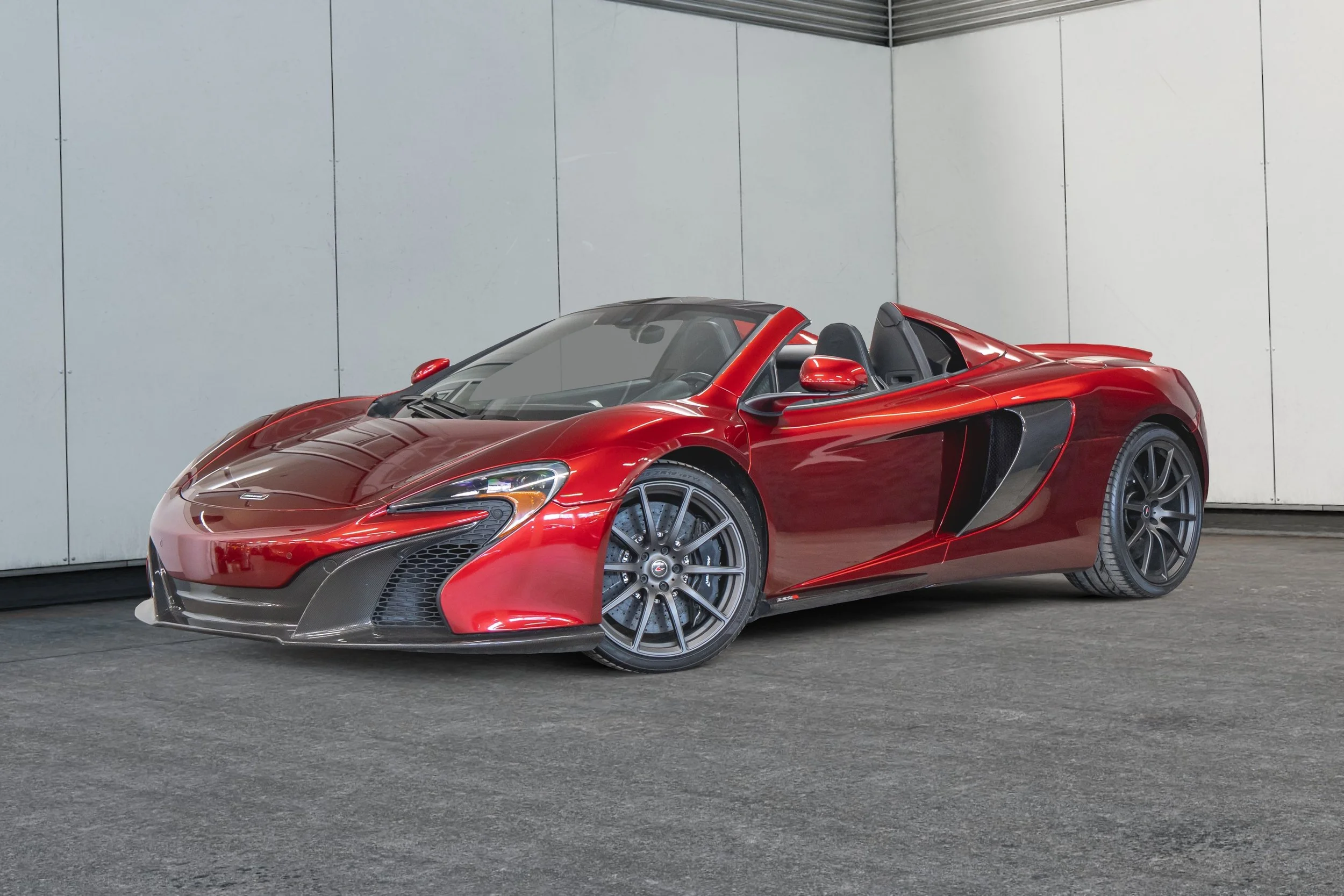 Jaguar Land Rover Laval - 1-13037422-mclaren-650s-spider-2015-u25005b-photos-exterieures.jpeg