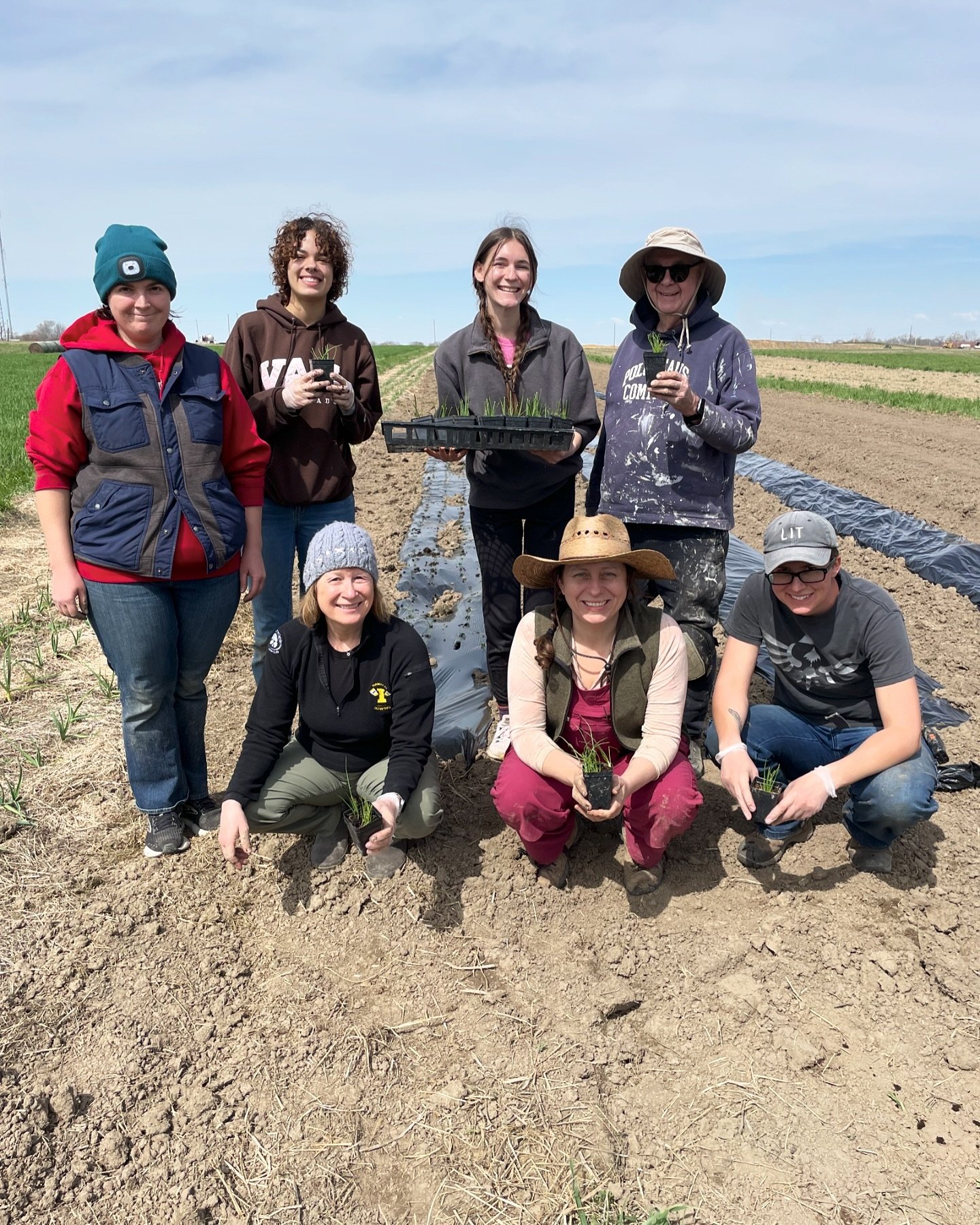 Big THANK YOU to the group that helped us plant onions this morning.

Join us on Friday morning from 9 am-noon for more fun in the sun. Email us at grow@ivrcd to help us plant more onions on Friday!

#onionon #onionplanting #springplanting #iowafarm 
