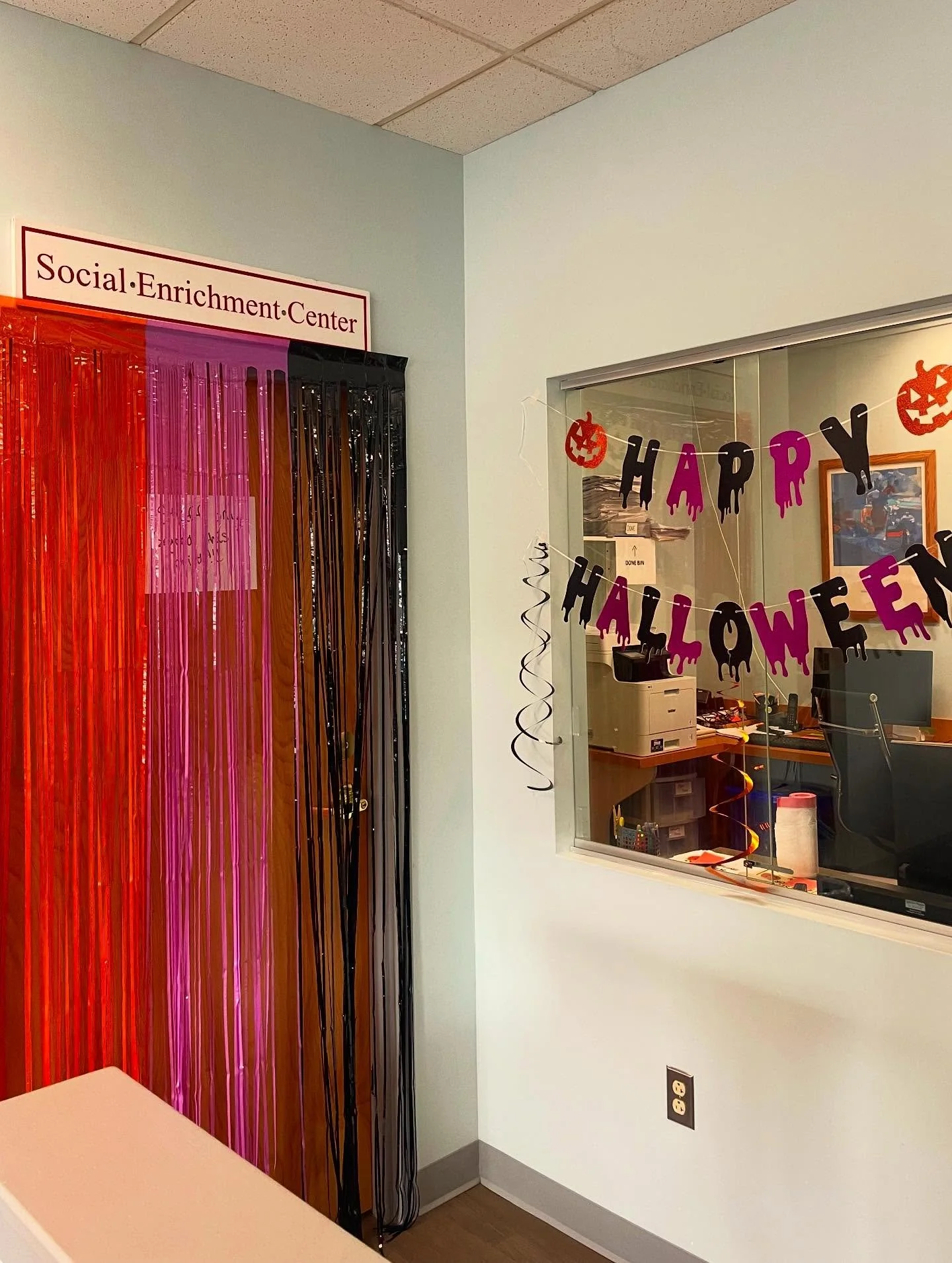 The Halloween spirit is alive and well at SEC 🎃🦇 we are looking forward to seeing some amazing costumes at our Trunk or Treat event TOMORROW from 3:00-5:00!! See our story highlights to RSVP! #socialenrichmentcenter #mentalhealthsupport #mentalheal