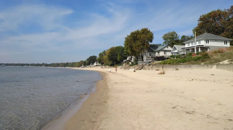 Canada's Charming Community Along Lake Erie's Shore Has A Sandy Beach, Laid-Back Dining, And Quaint Shops