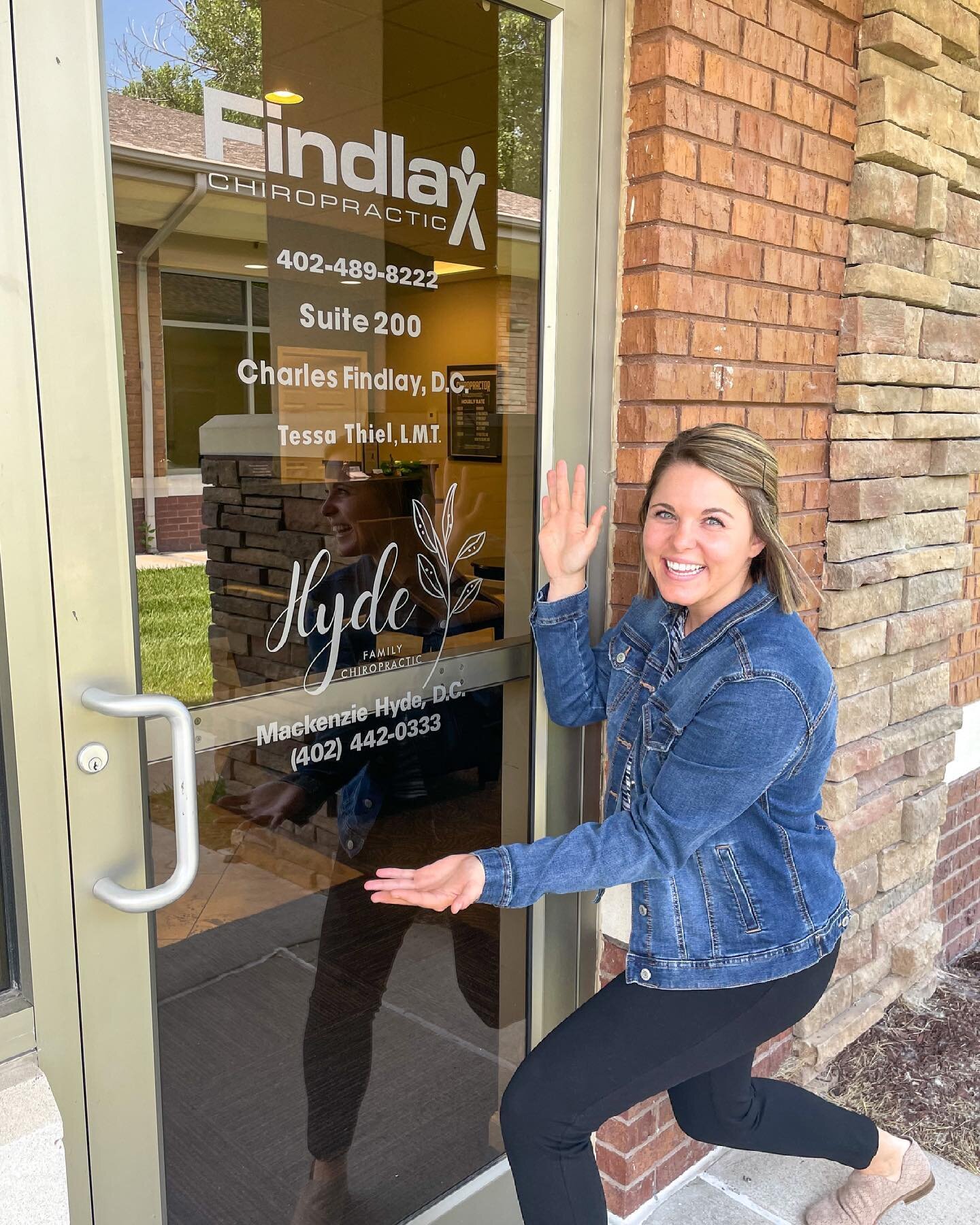 It&rsquo;s official &mdash; we have our name on the door!
.
Dr. Kenzie is excited to be in the same location as Findlay Chiropractic! 
.
Did you know Dr. Findlay was Kenzie&rsquo;s chiropractor before she decided to become one herself!? 
.
She always