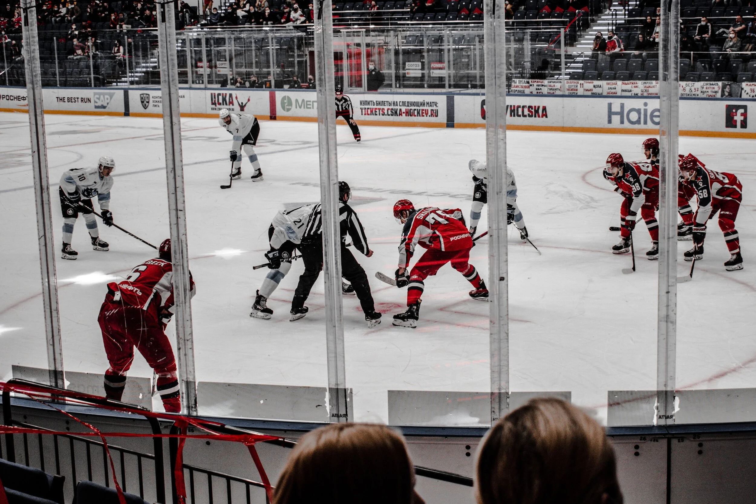 Navigating the Path: Junior Hockey vs. College Hockey